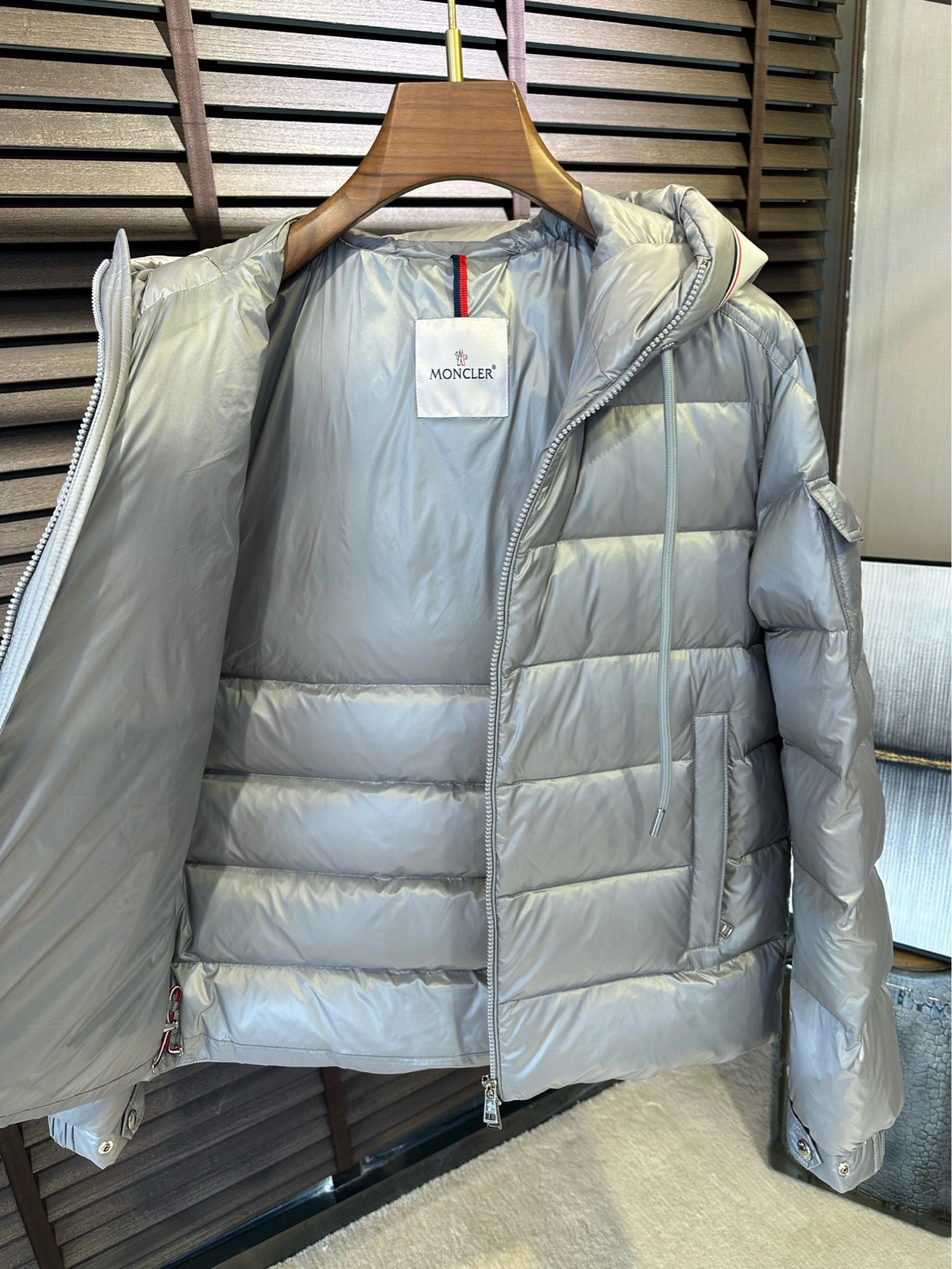 Timeless Moncler Down Jackets 145450