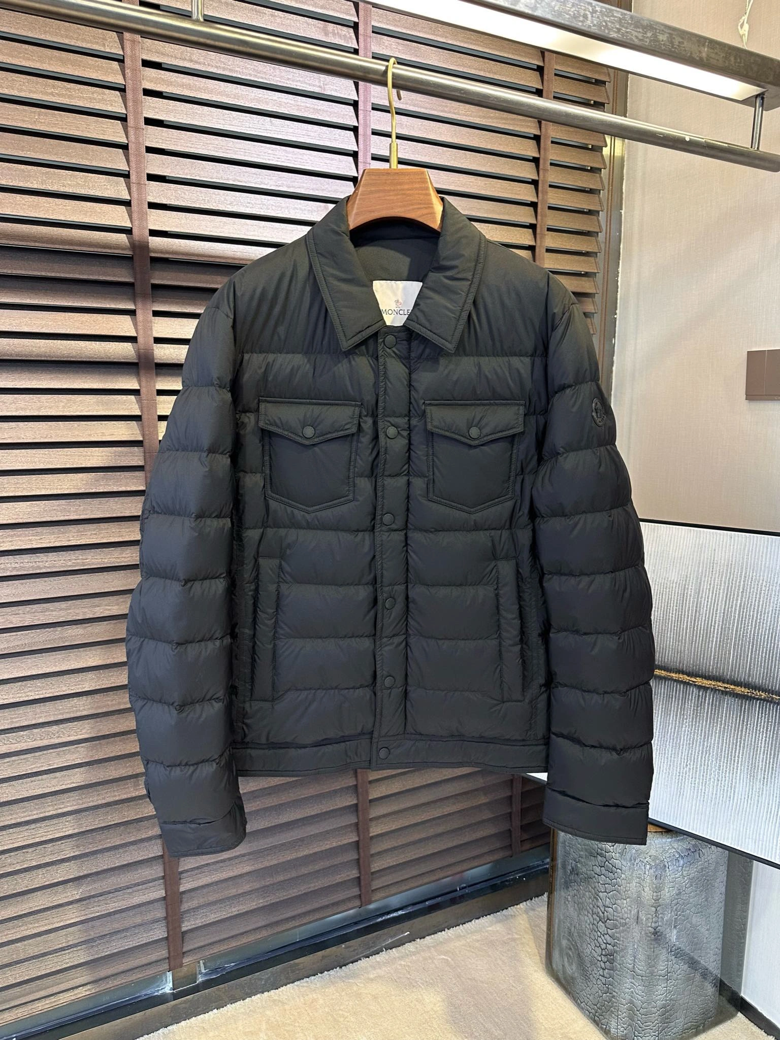 Supportive Moncler Down Jackets 145462