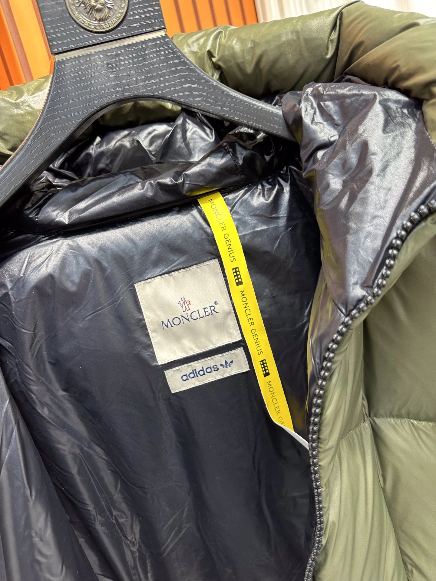 Moncler Down Jackets Durable 145442