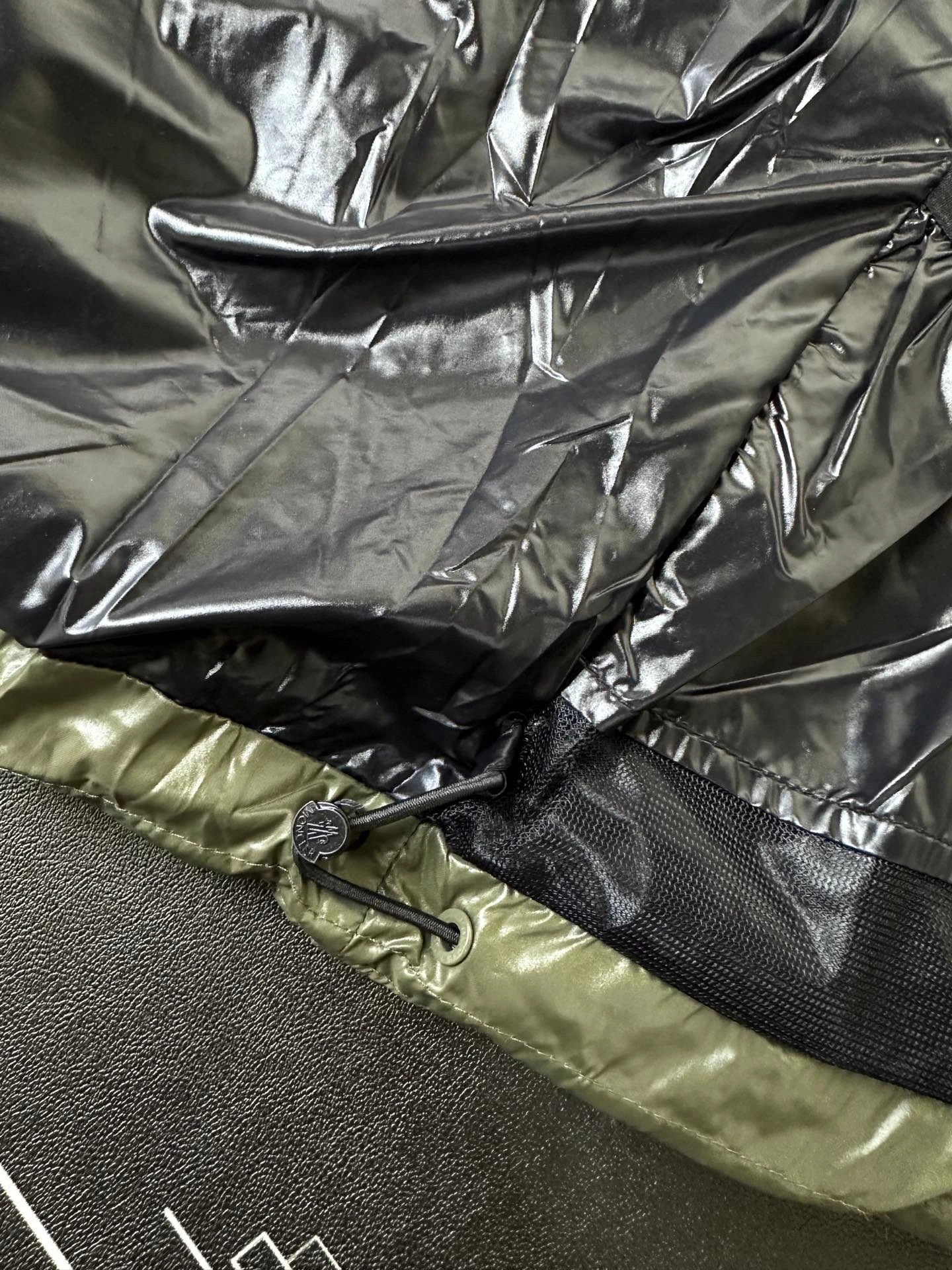 Moncler Down Jackets Durable 145442
