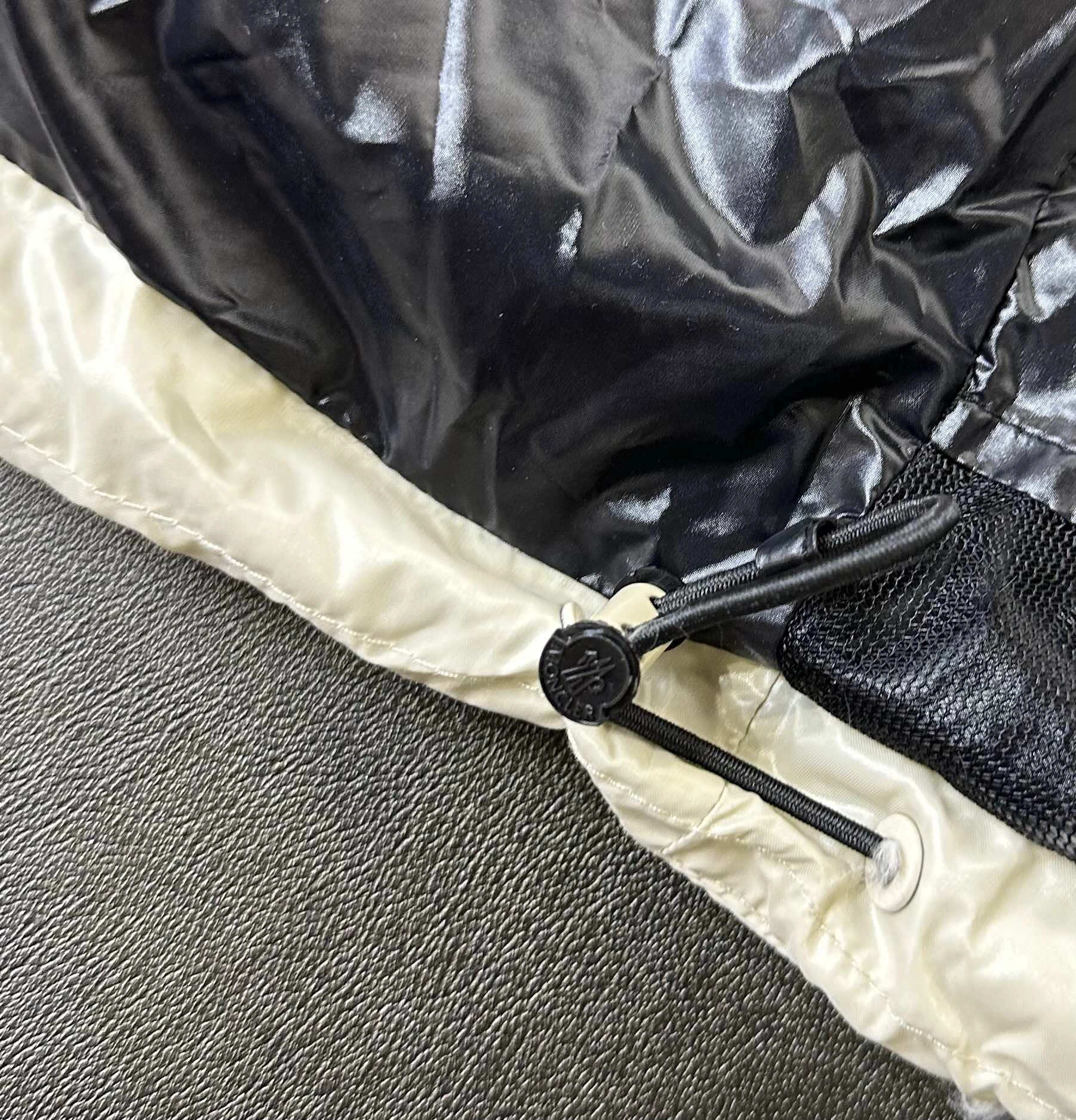 ComfortFit Moncler Down Jackets 145437