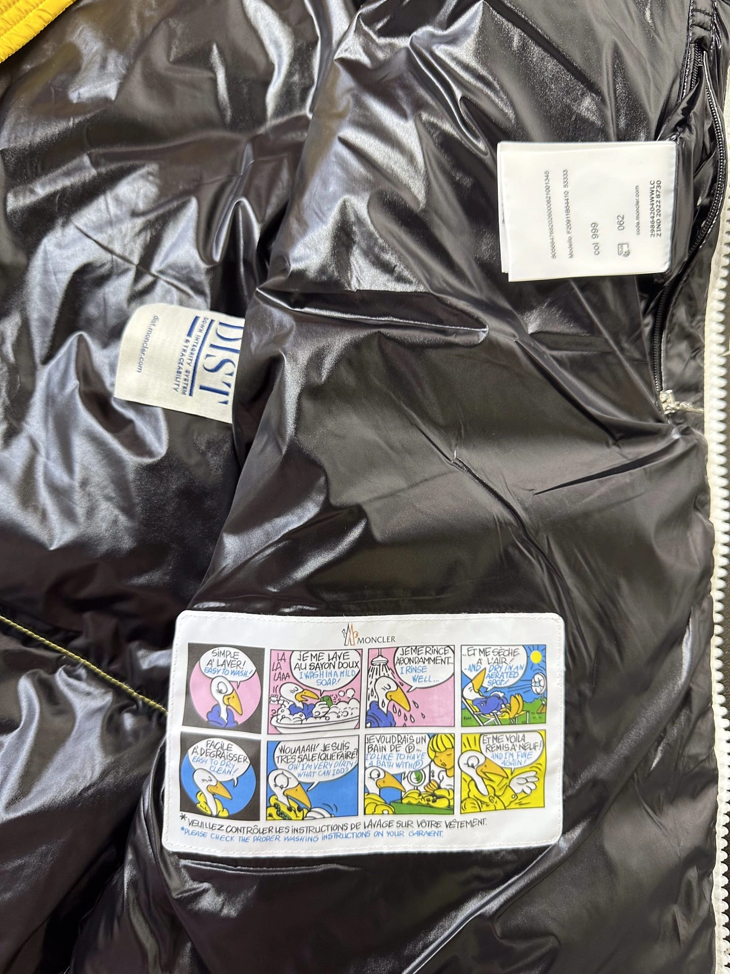 Moncler Down Jackets RelaxedFit 145445