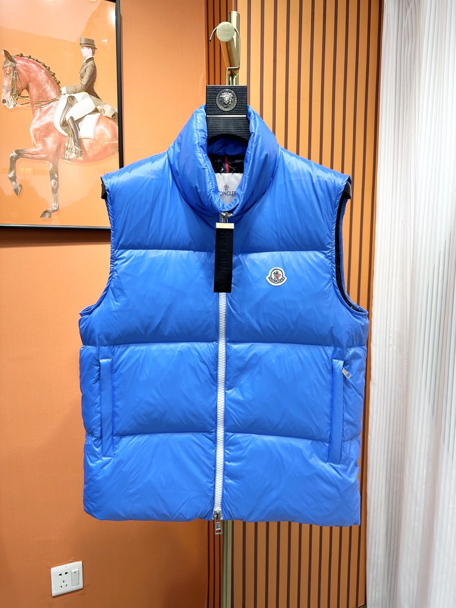 GoodFit Moncler Down Jackets 145439