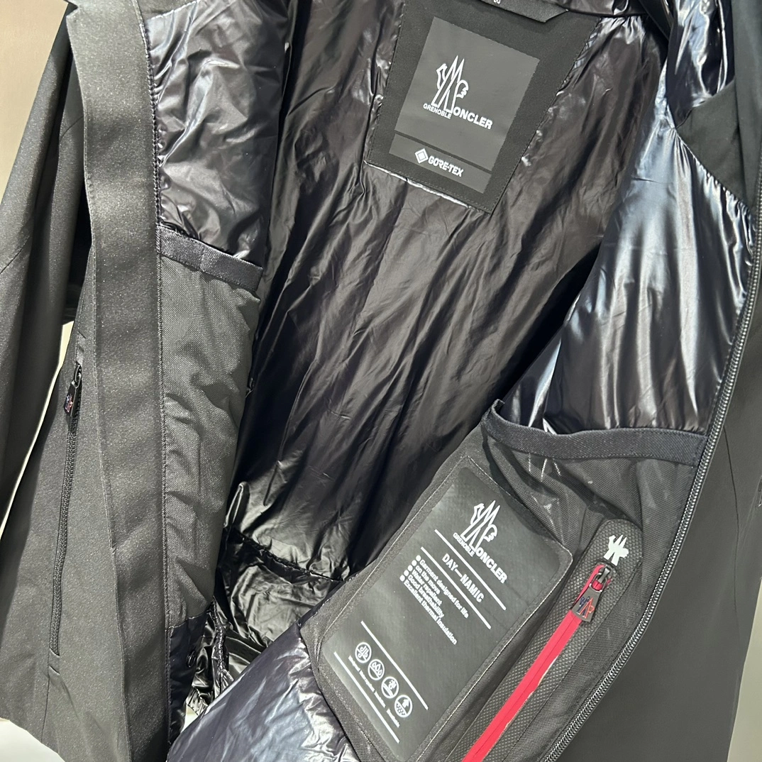 Moncler Down Jackets Packable 145428