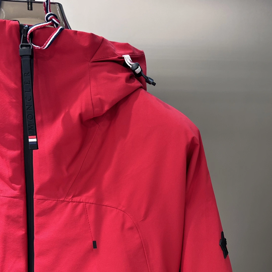 Moncler Down Jackets Youthful 145433