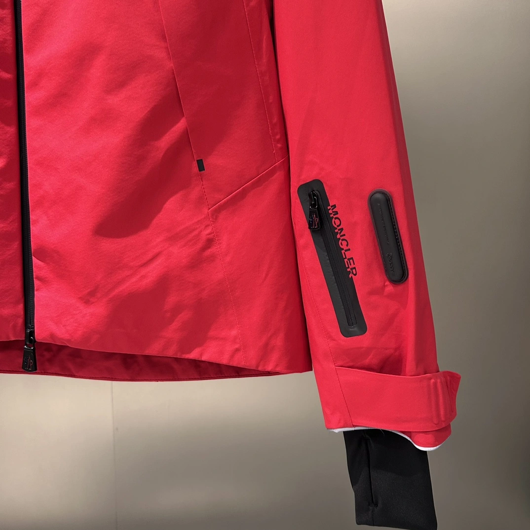 Moncler Down Jackets Youthful 145433