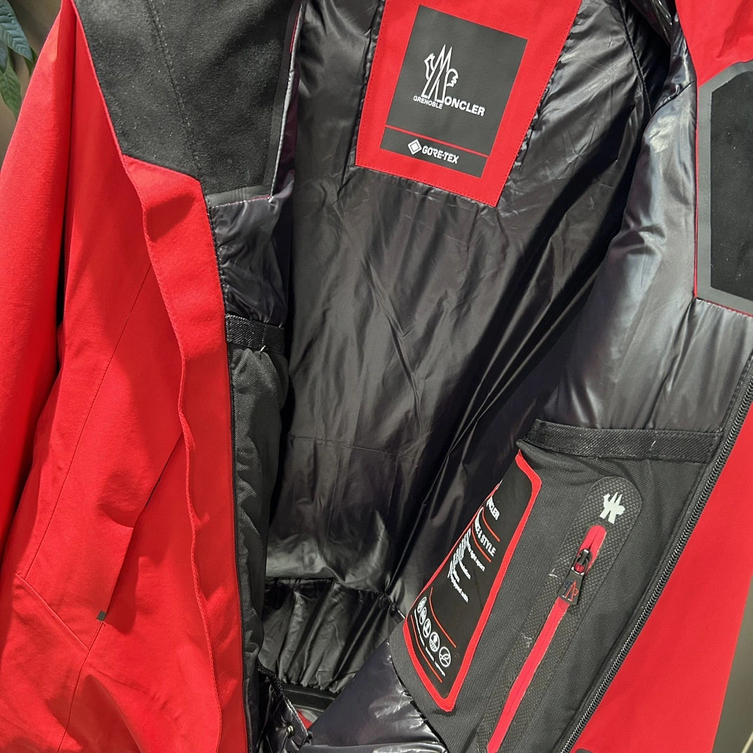Moncler Down Jackets Youthful 145433