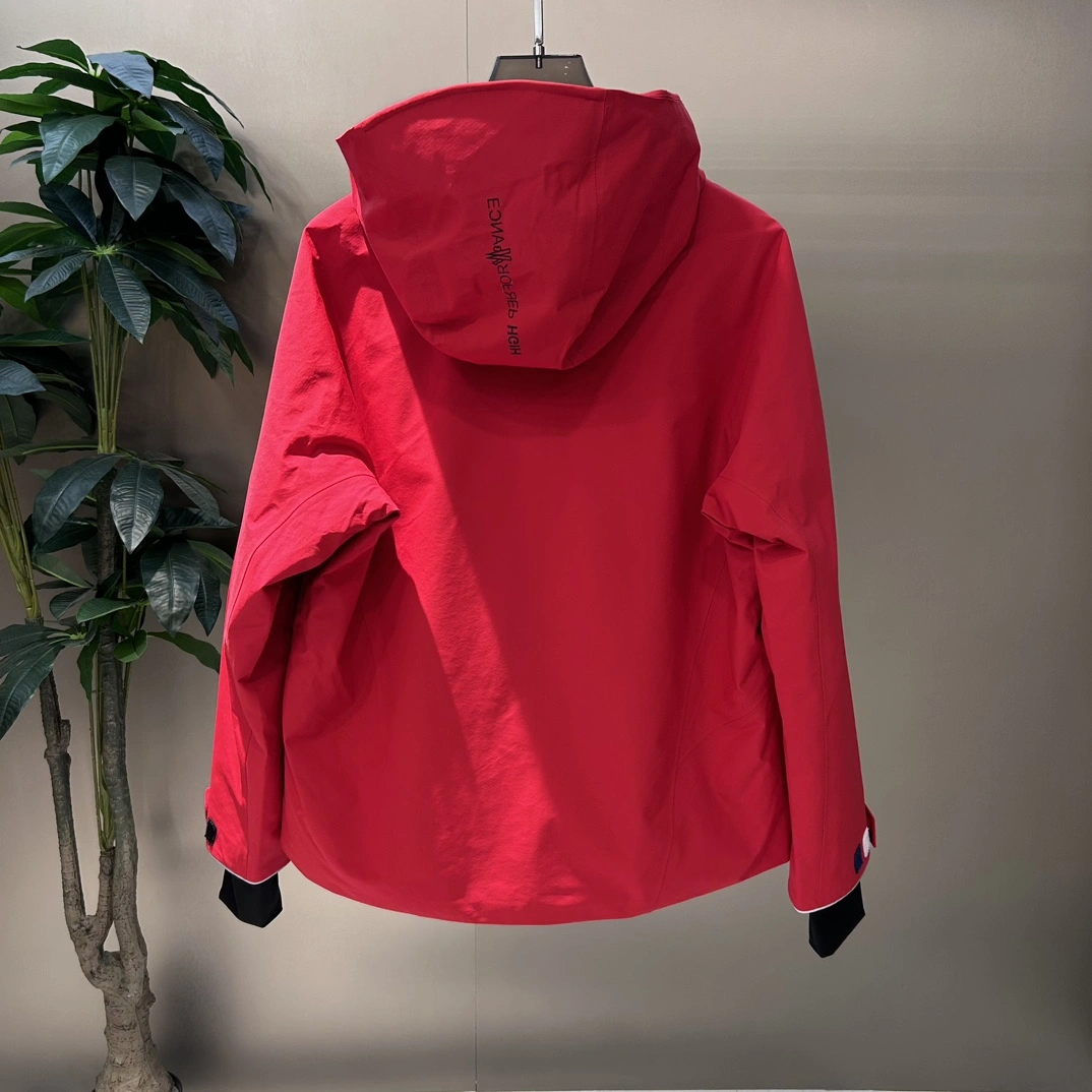 Moncler Down Jackets Youthful 145433