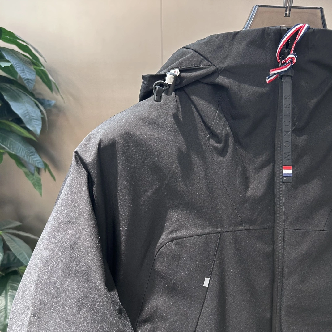 Popular Moncler Down Jackets 145430