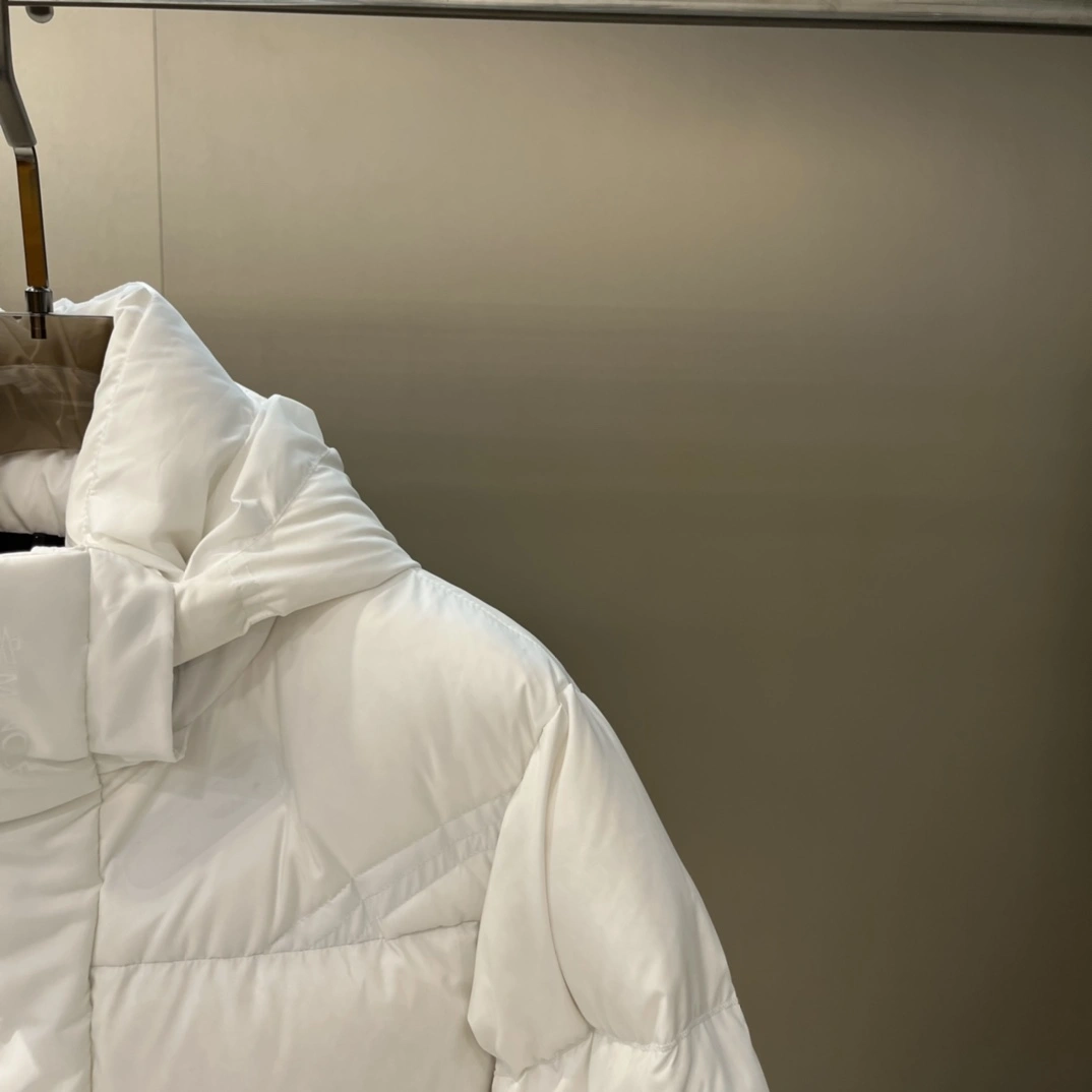 Moncler Down Jackets Trendy 145426