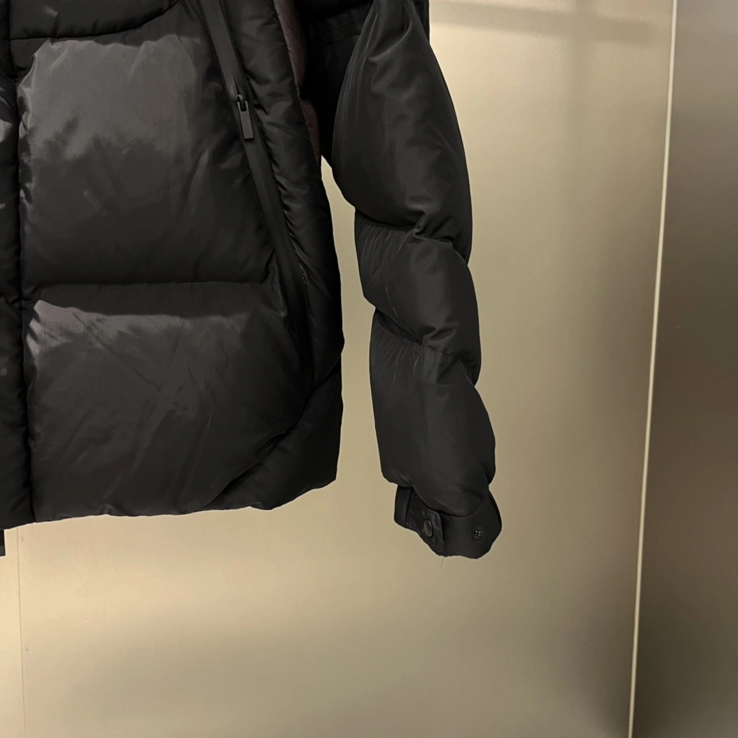 Trendy Moncler Down Jackets 145423