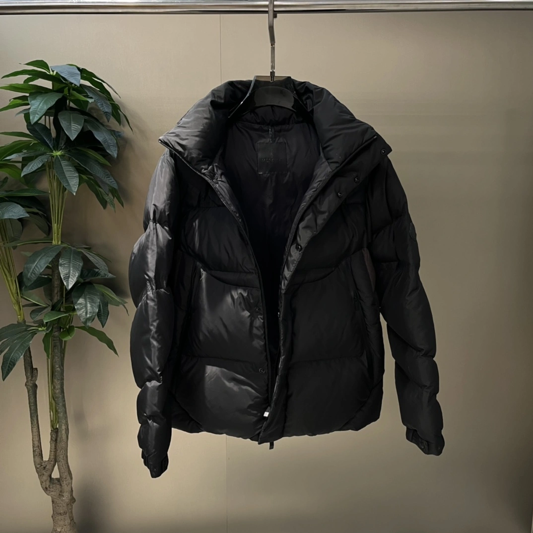 Trendy Moncler Down Jackets 145423