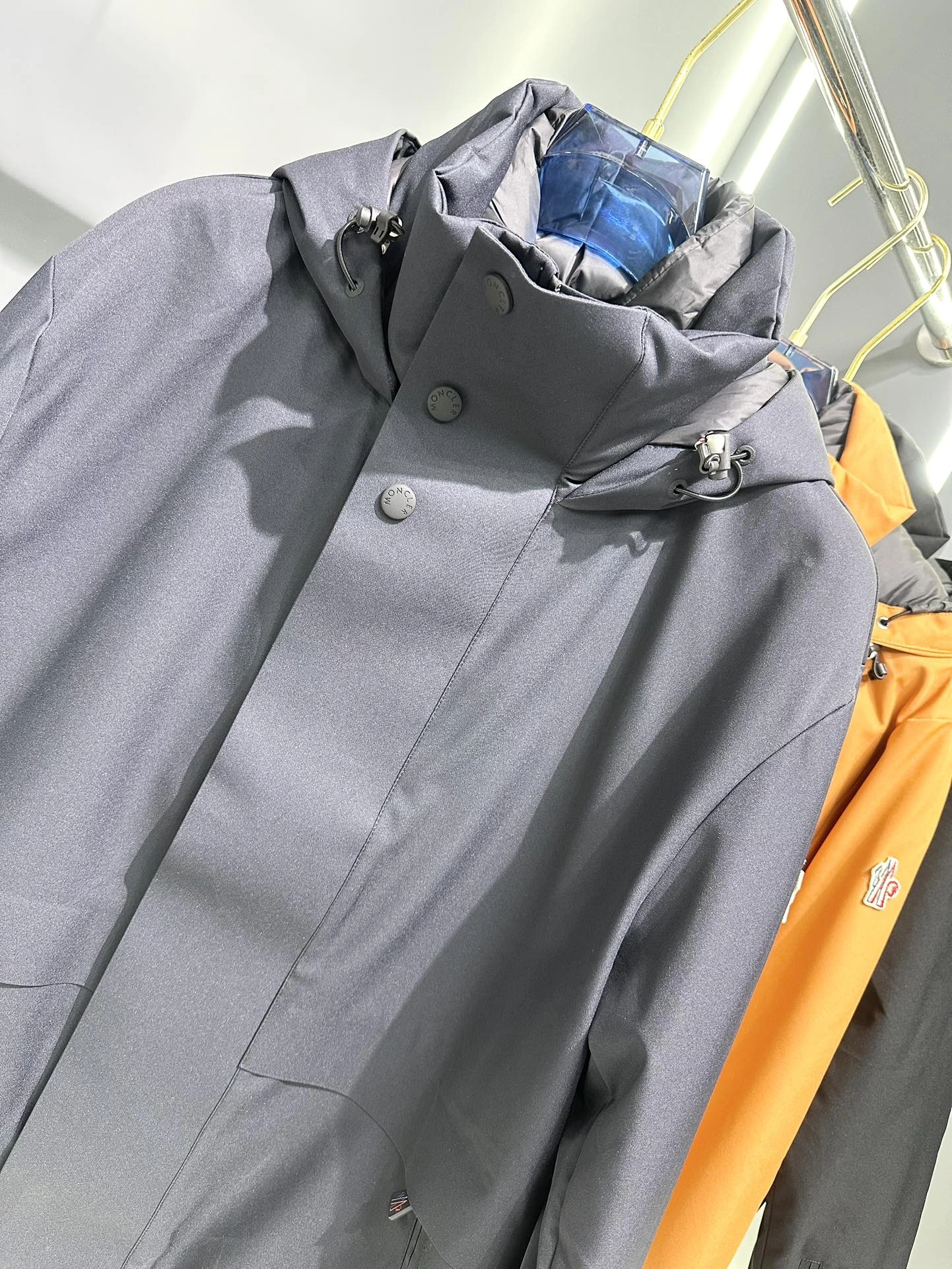 Moncler Down Jackets Tailored 145422