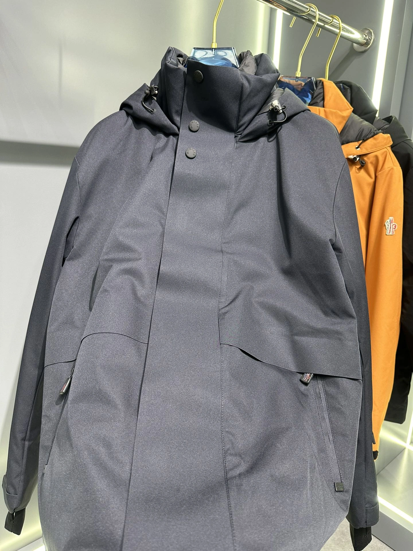 Moncler Down Jackets Tailored 145422