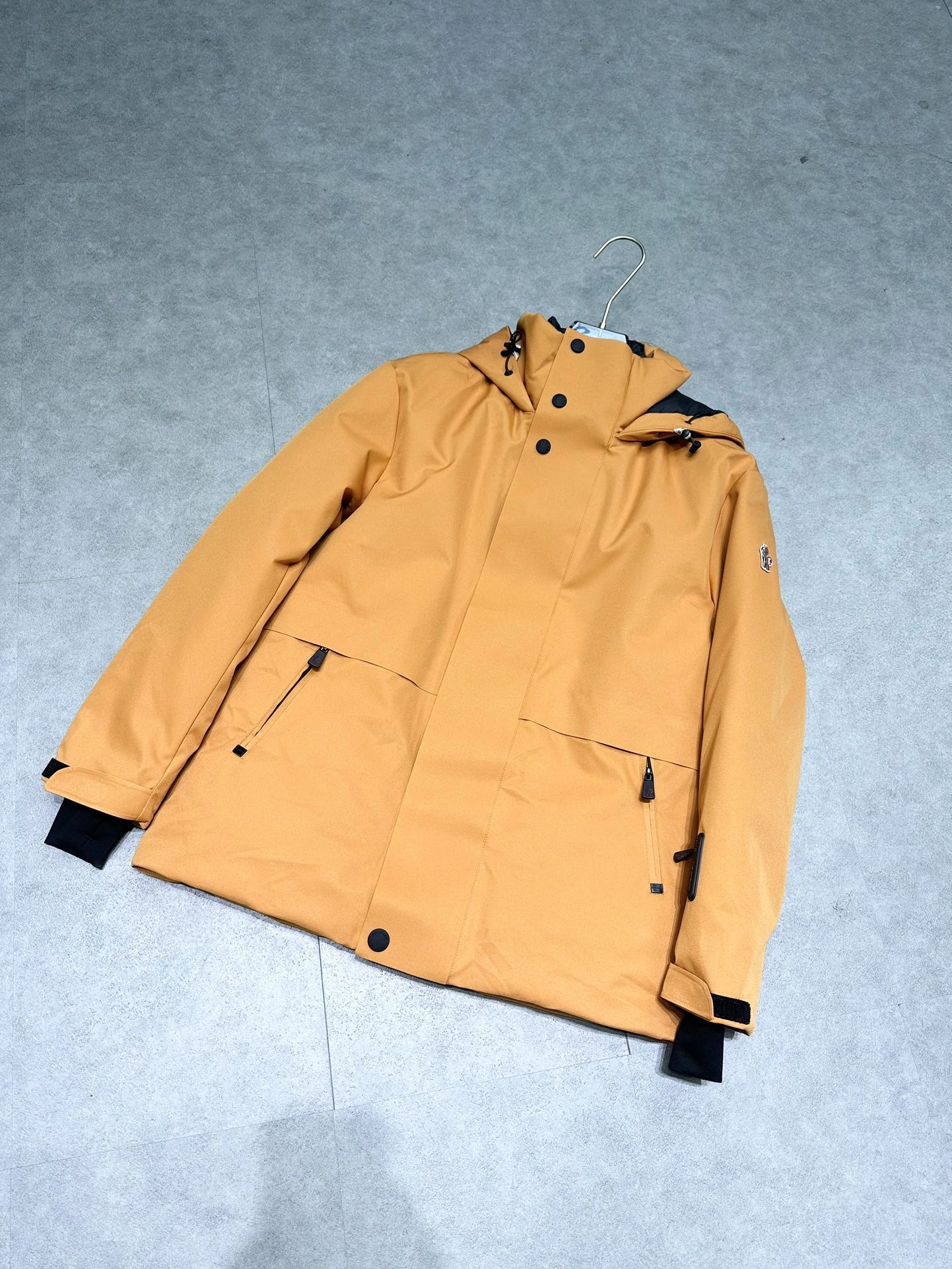 Compact Moncler Down Jackets 145424
