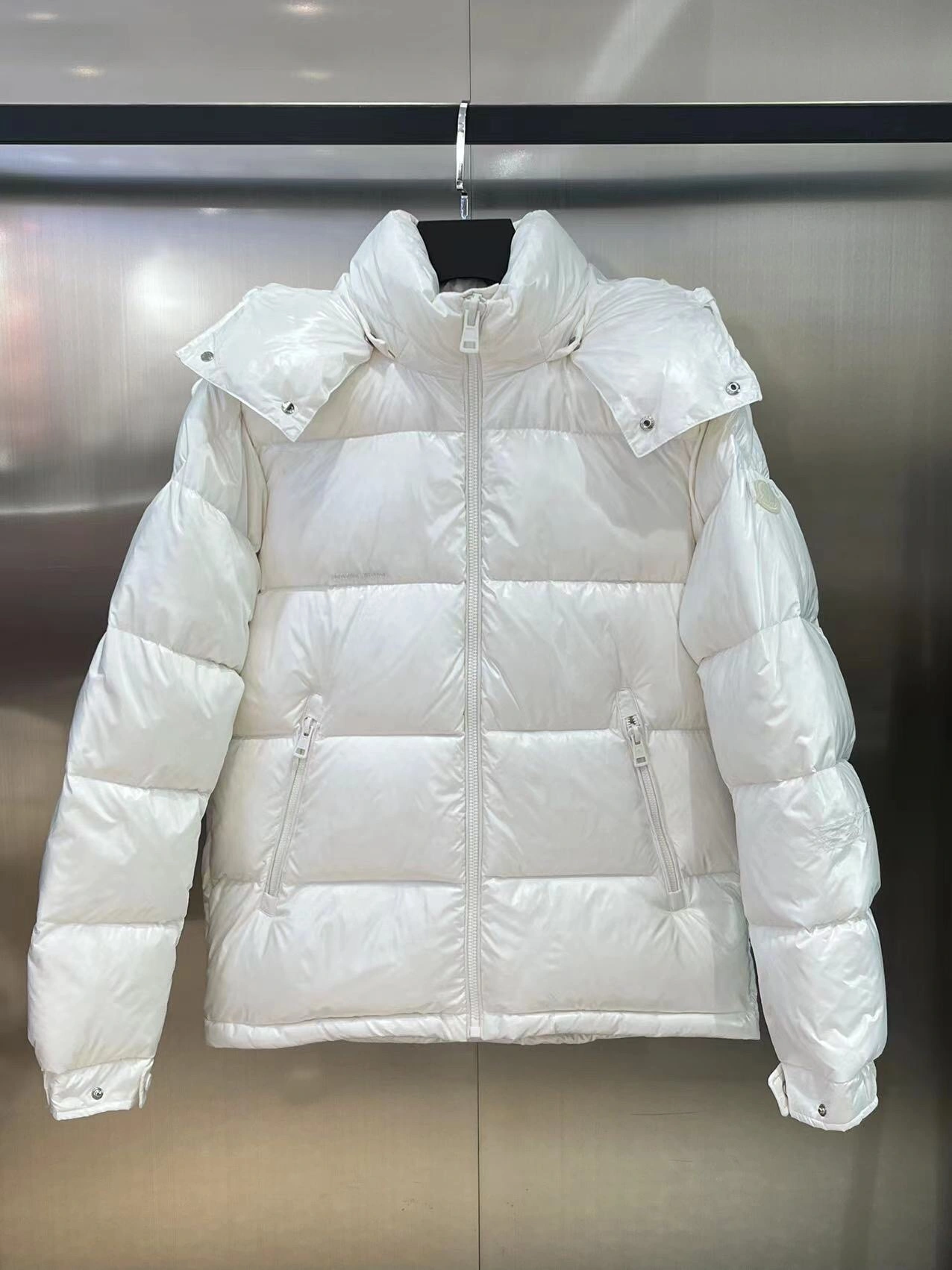 Breathable Moncler Down Jackets 145416