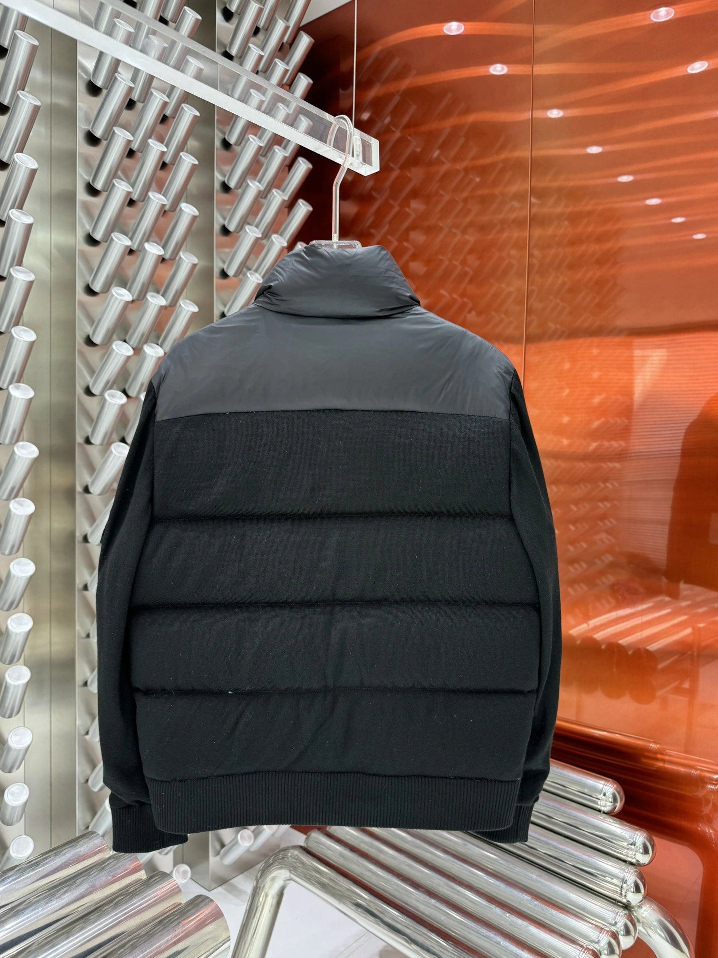 Unique Moncler Down Jackets 145404