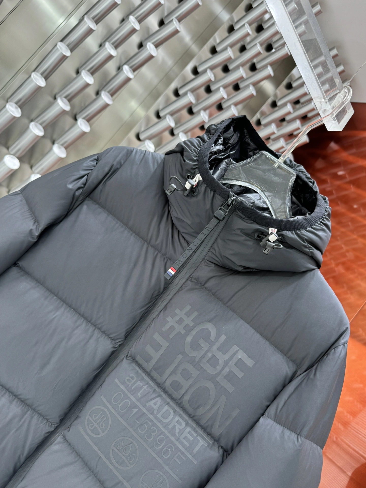 Popular Moncler Down Jackets 145405