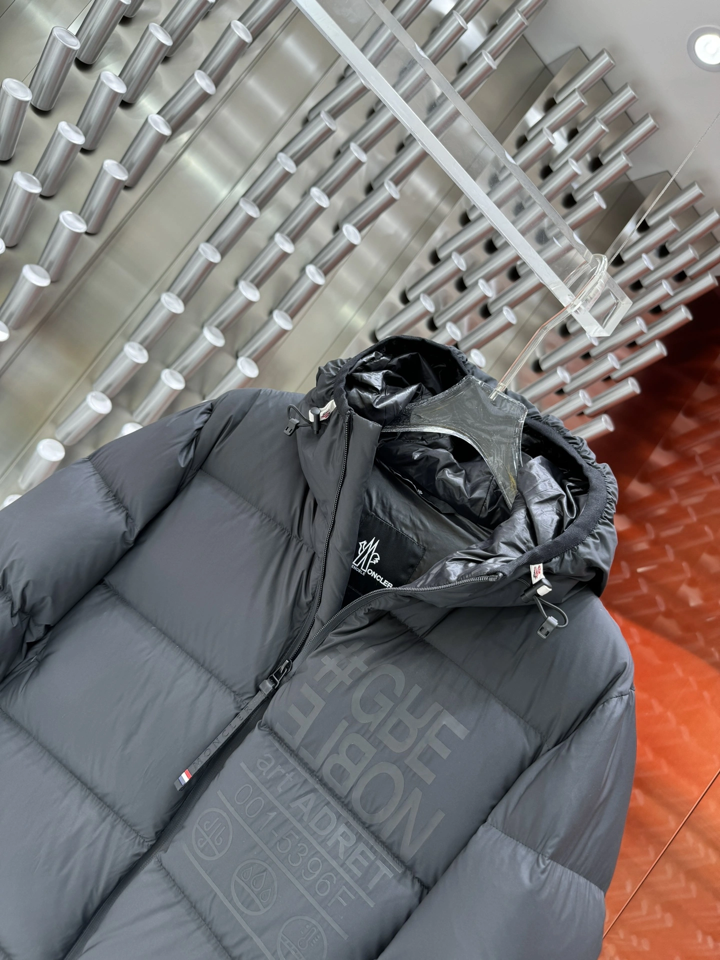 Popular Moncler Down Jackets 145405
