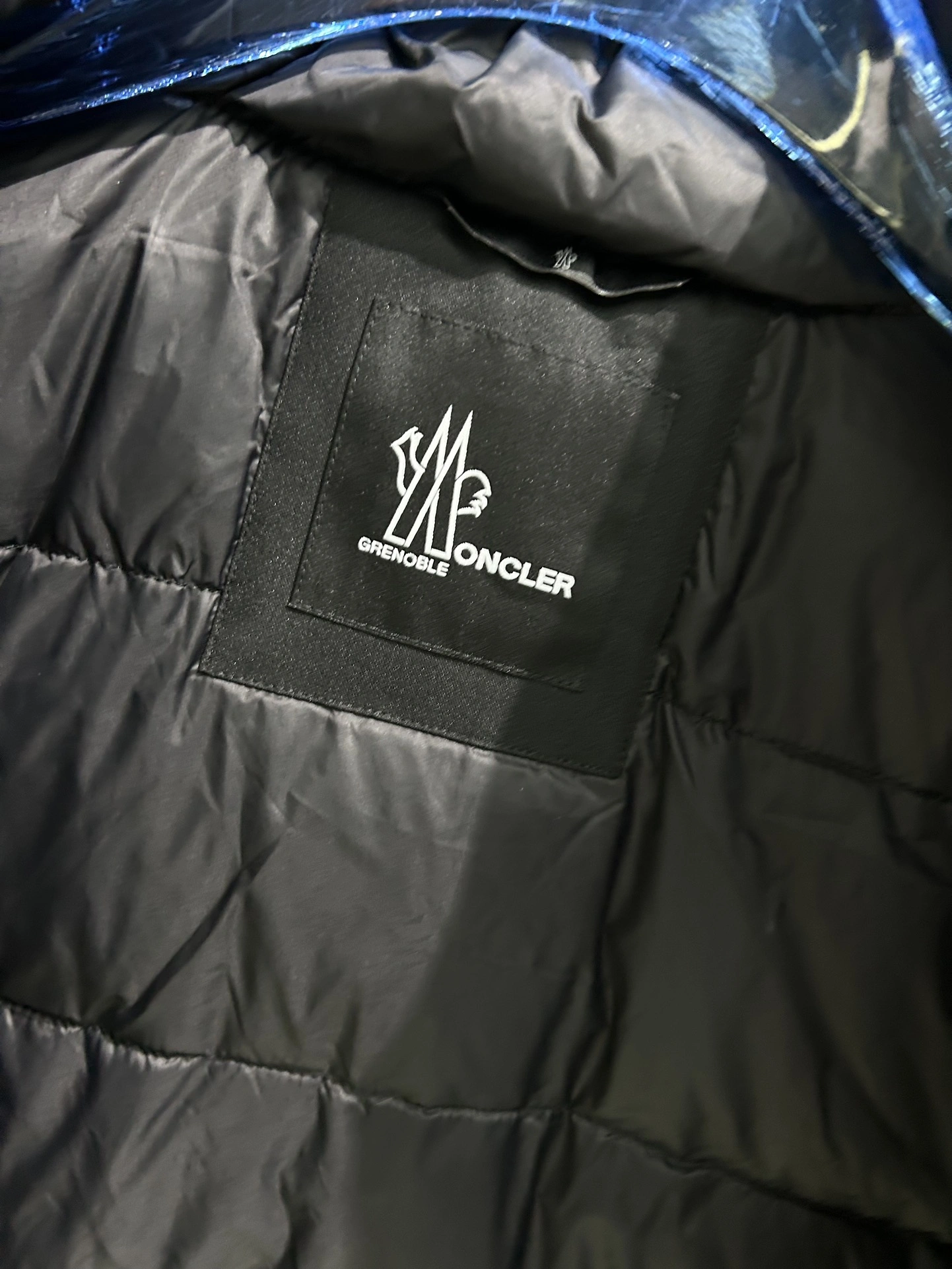 Fashionable Moncler Down Jackets 145401