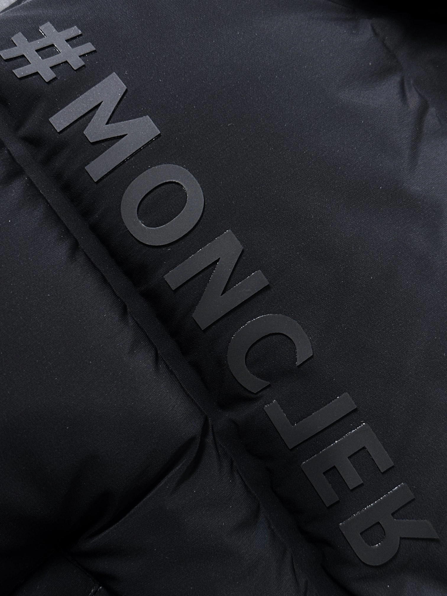 Lightweight Moncler Down Jackets 145406