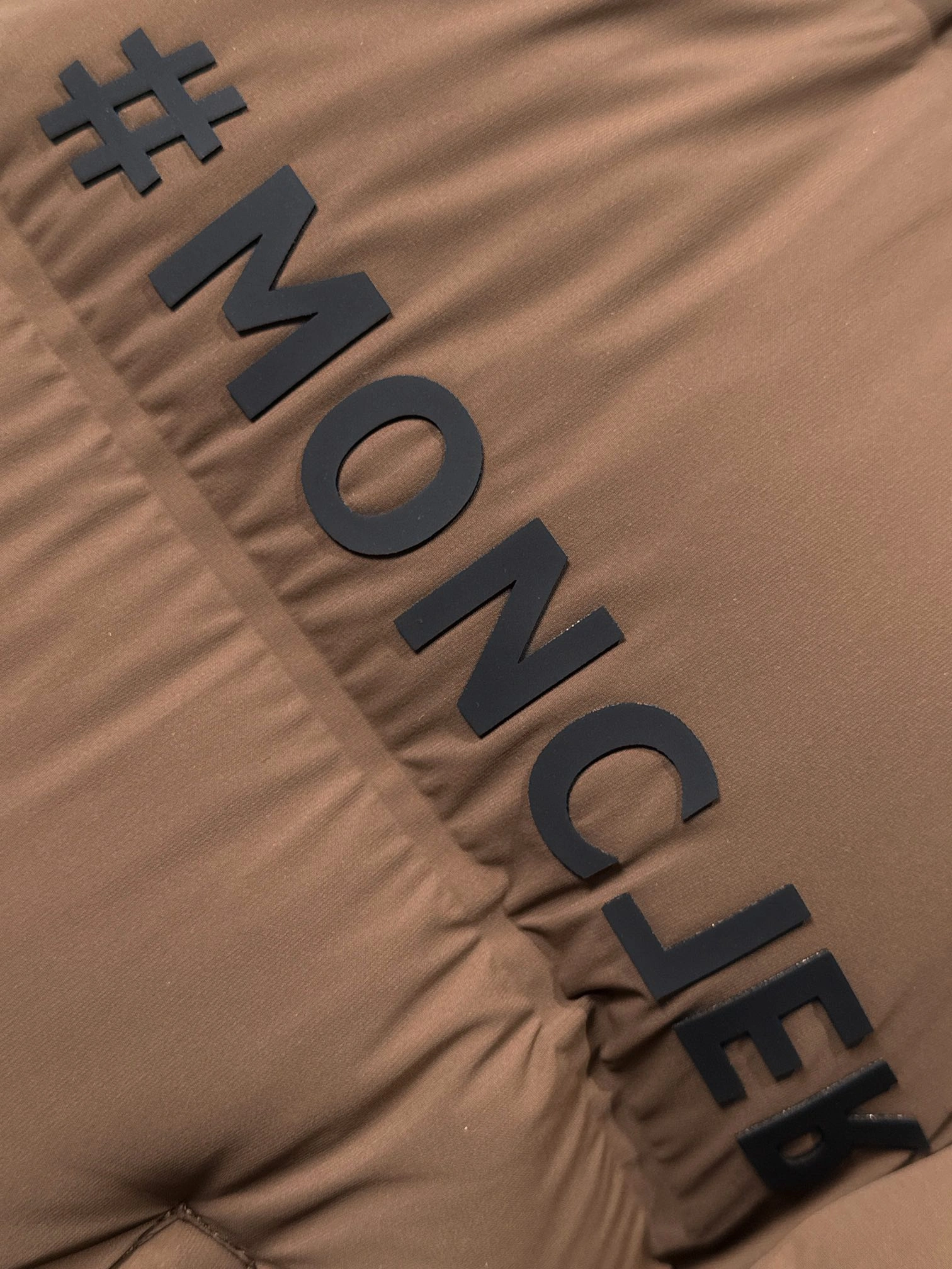 Moncler Down Jackets EyeCatching 145418