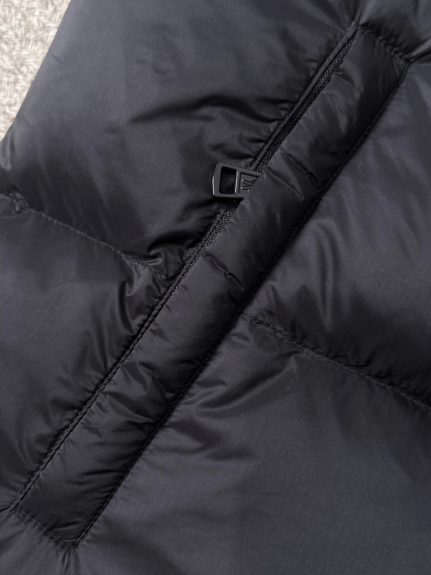 Original Moncler Down Jackets 145419