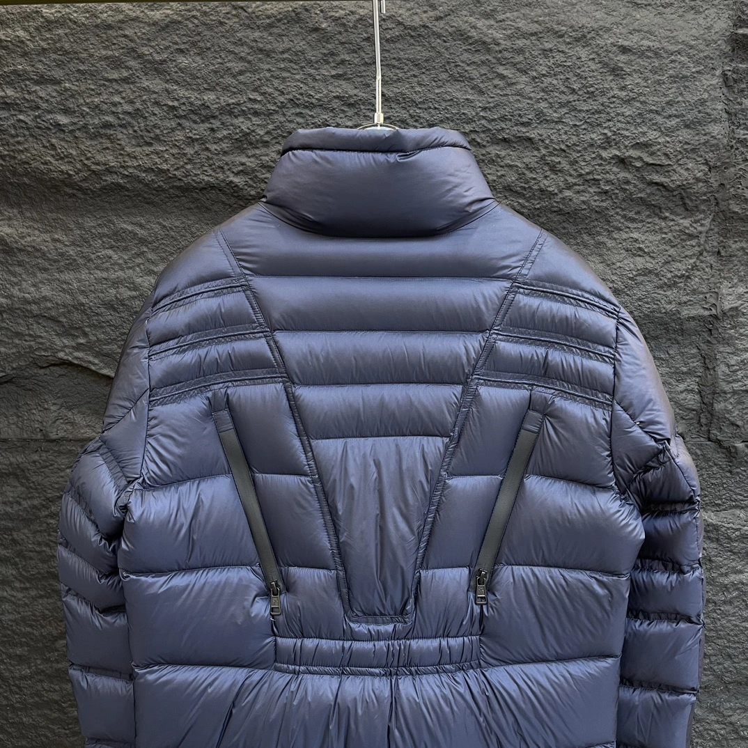 Moncler Down Jackets Chic 145400