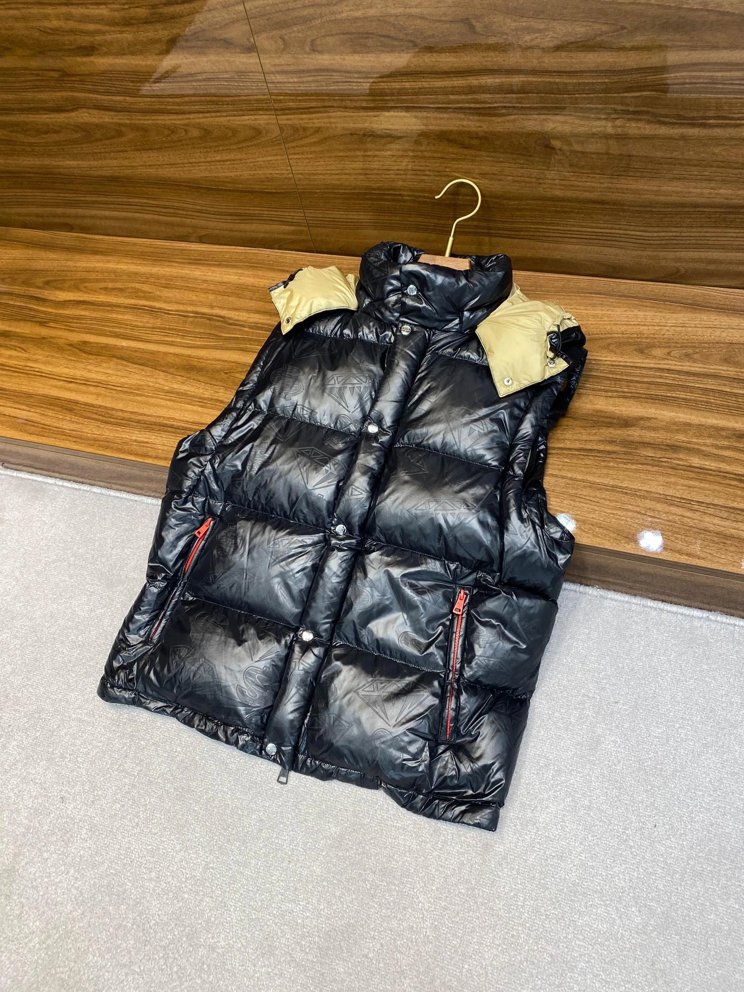 Efficient Moncler Down Jackets 145396