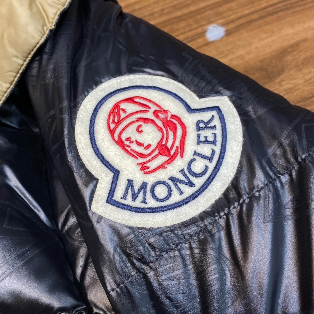 Moncler Down Jackets UrbanStyle 145395