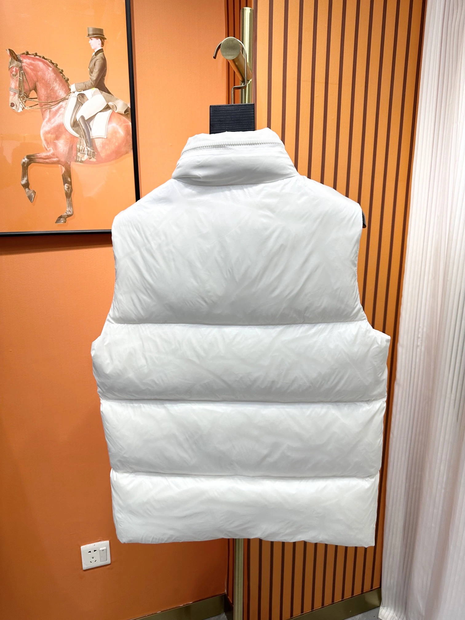 UrbanChic Moncler Down Jackets 145392