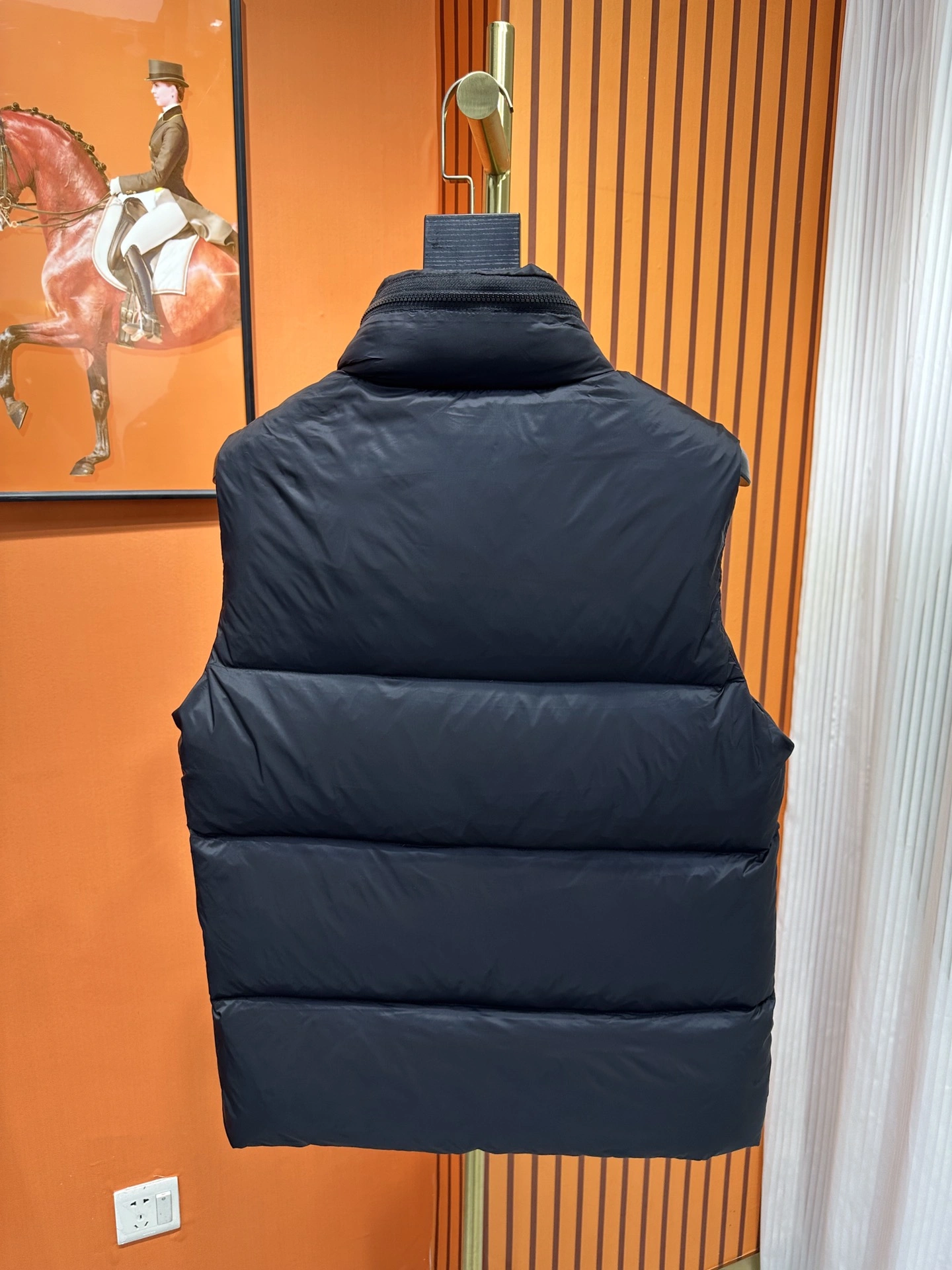 Refined Moncler Down Jackets 145390
