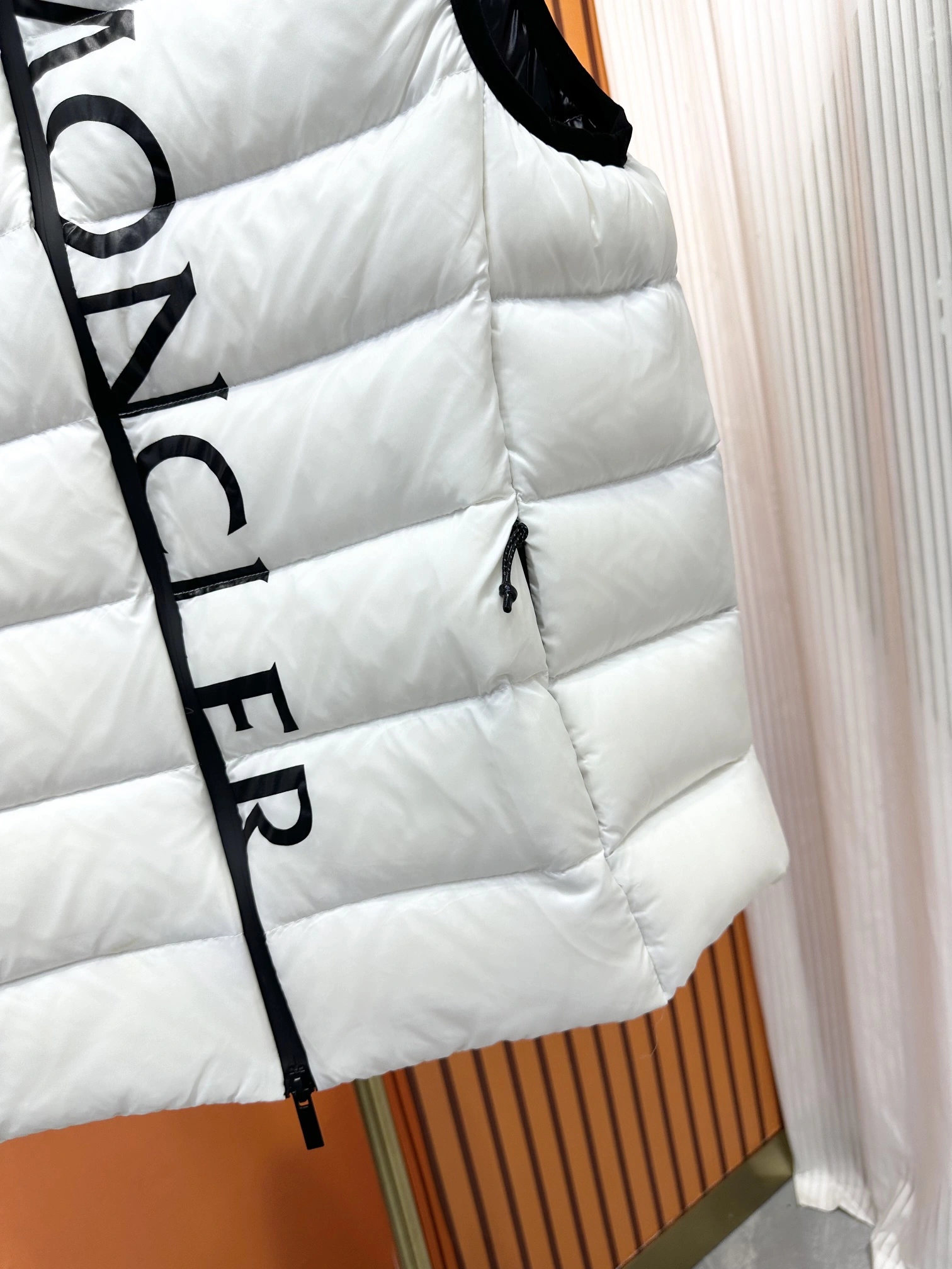 TopPick Moncler Down Jackets 145389