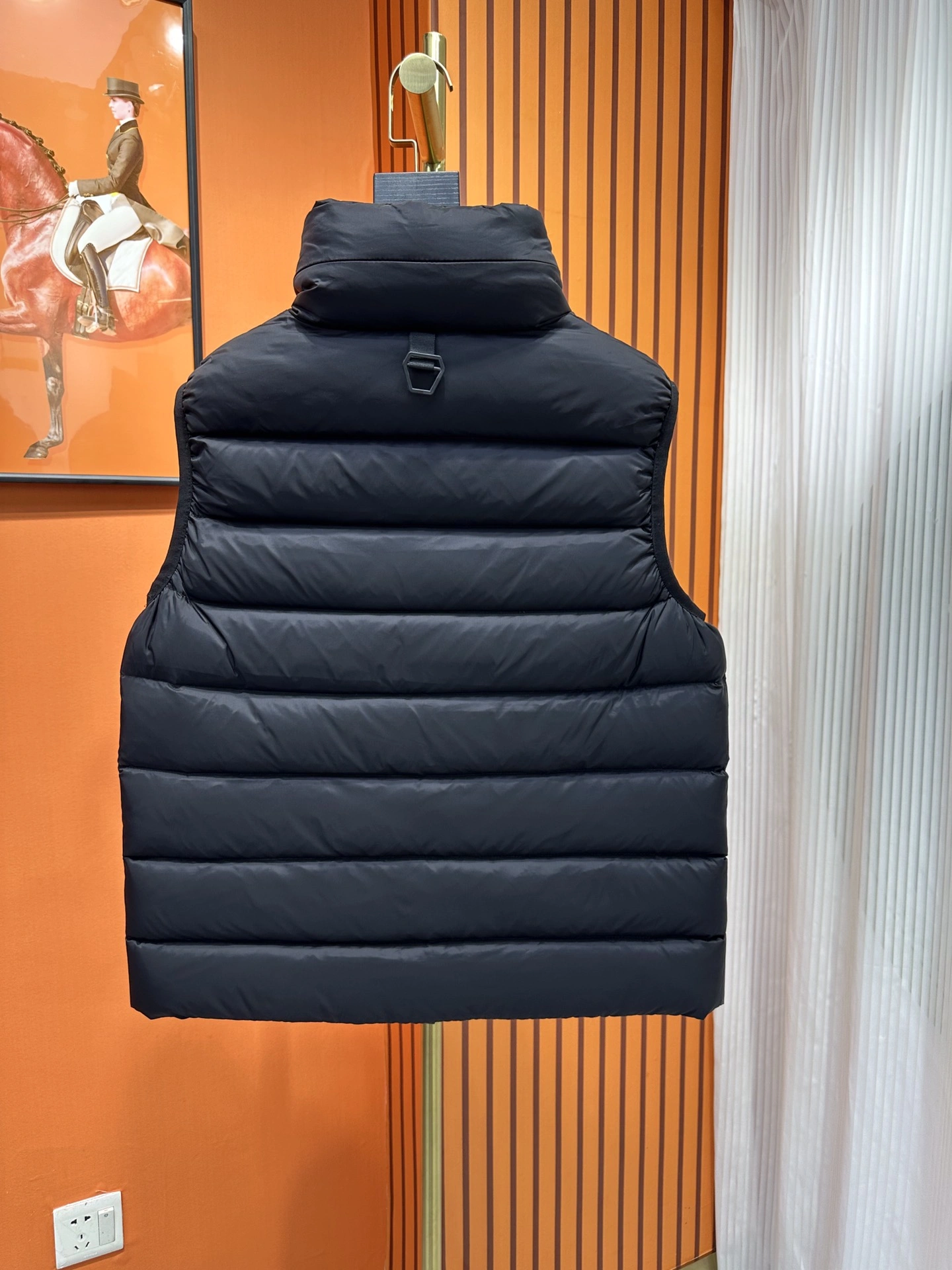 Moncler Down Jackets EasyMatch 145388