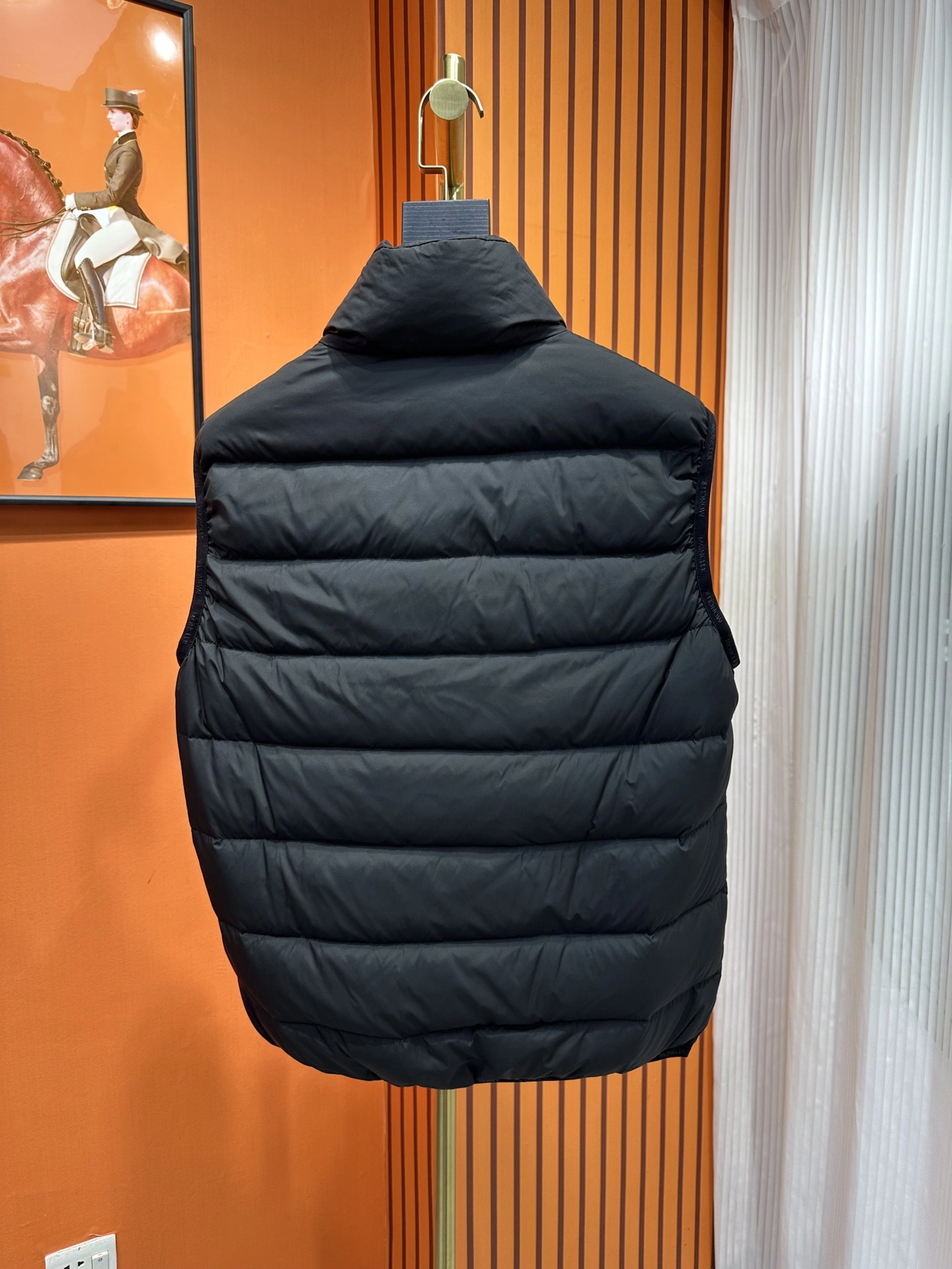 Moncler Down Jackets TimelessDesign 145387