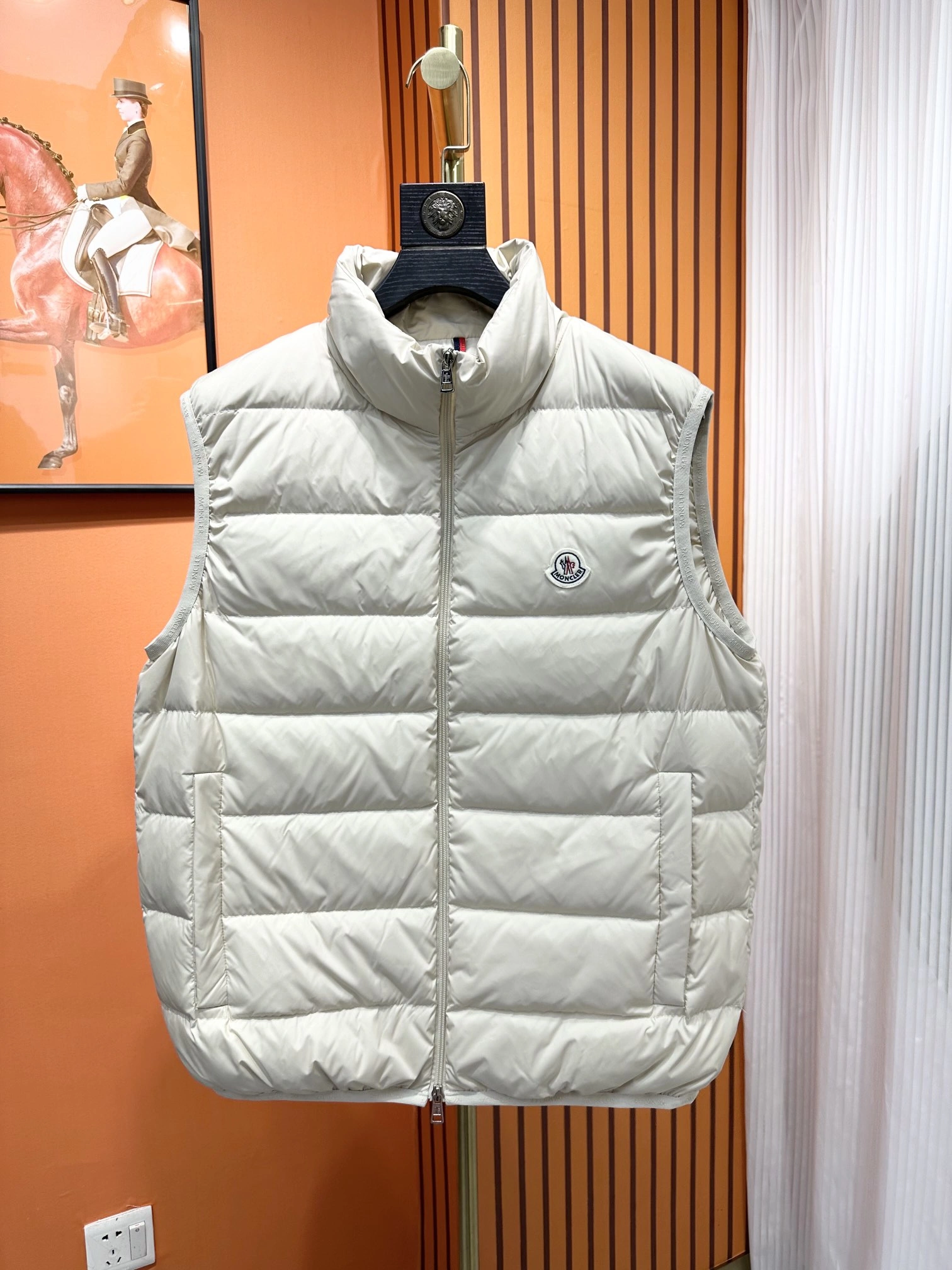 Youthful Moncler Down Jackets 145385