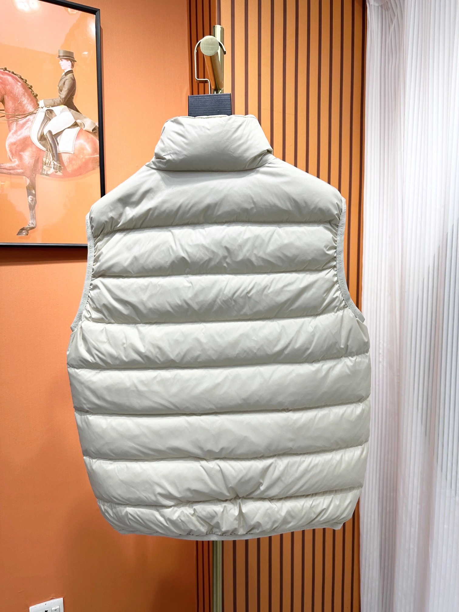 Youthful Moncler Down Jackets 145385