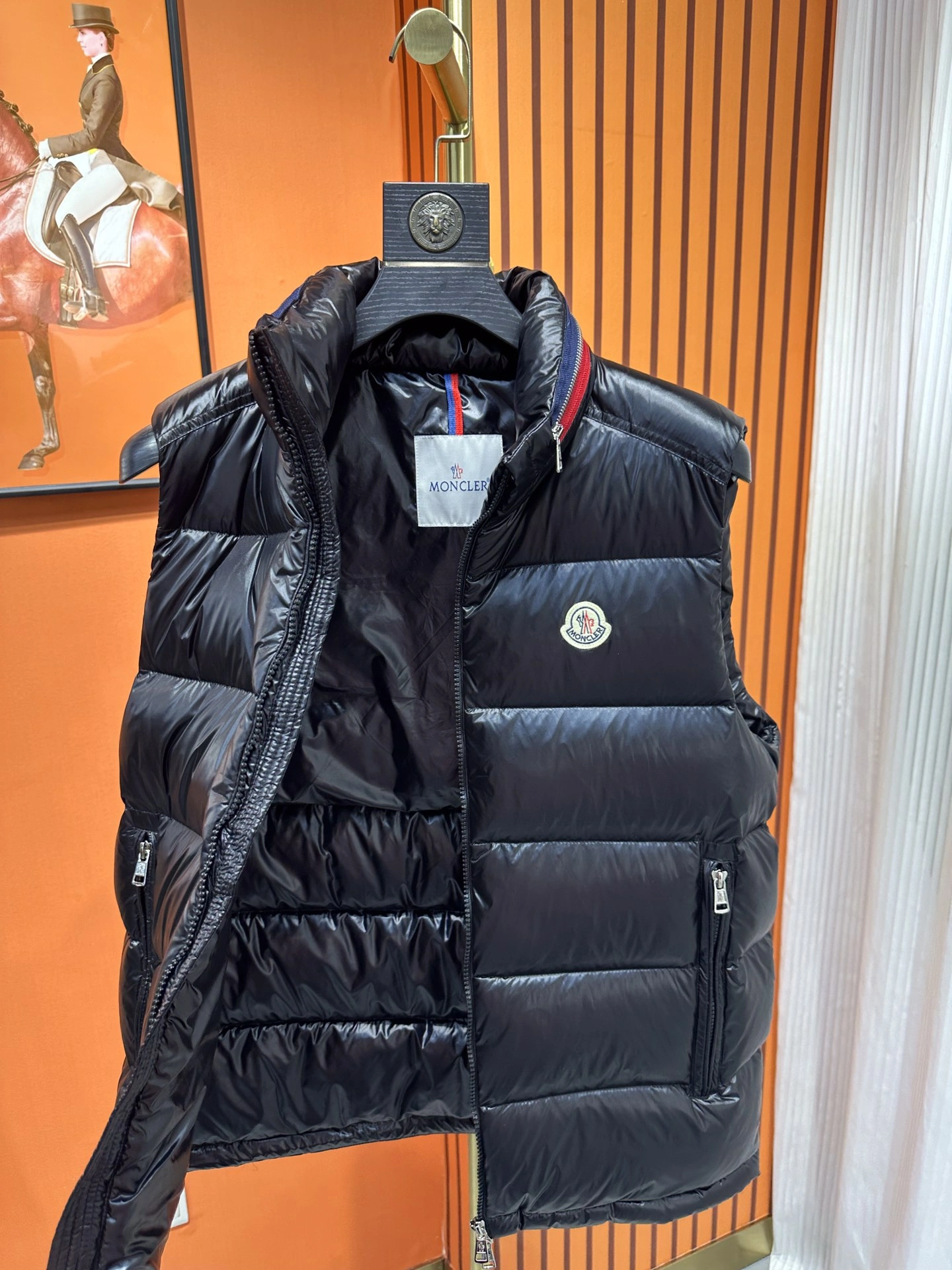 MultiPurpose Moncler Down Jackets 145384