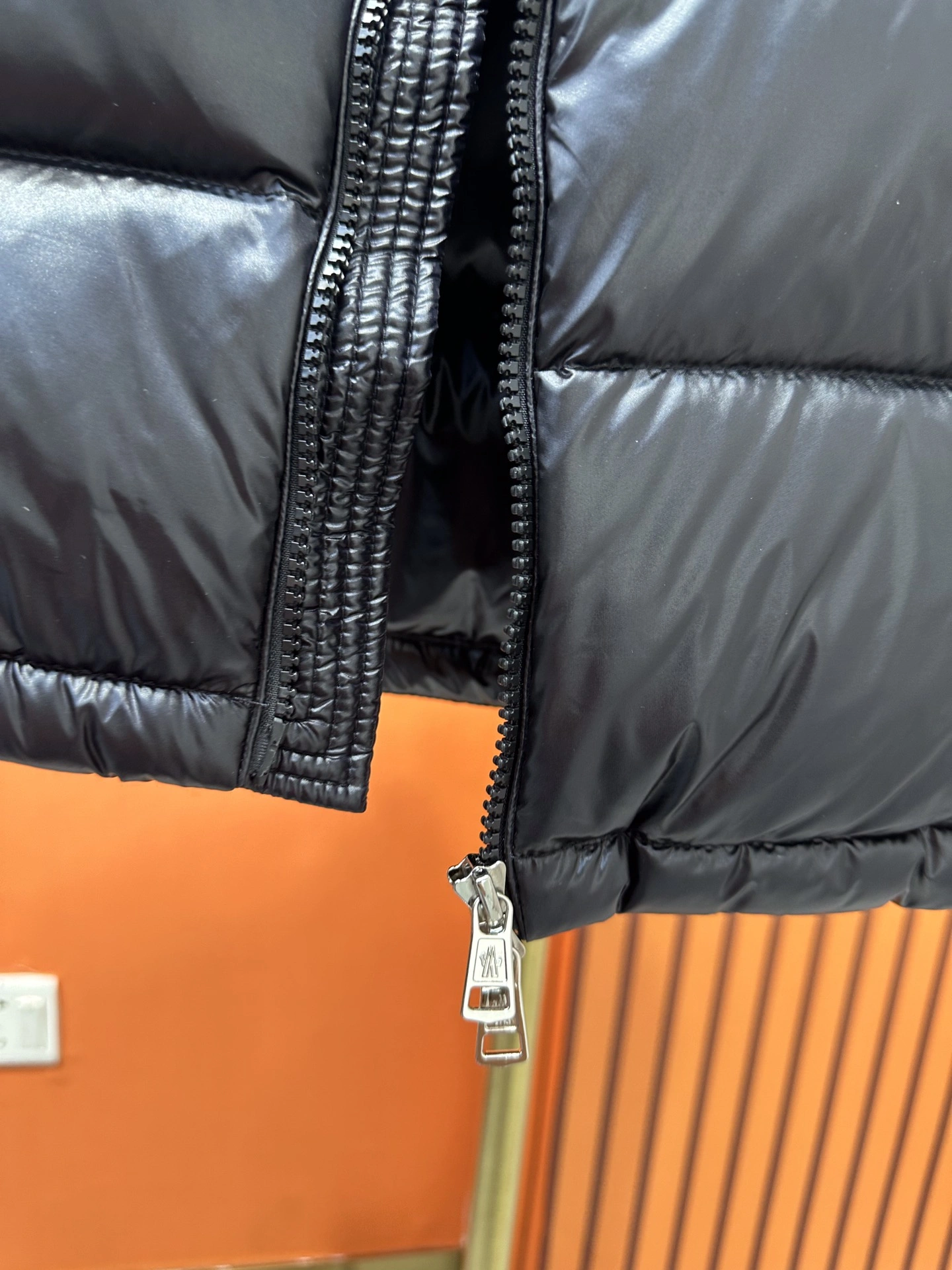 MultiPurpose Moncler Down Jackets 145384