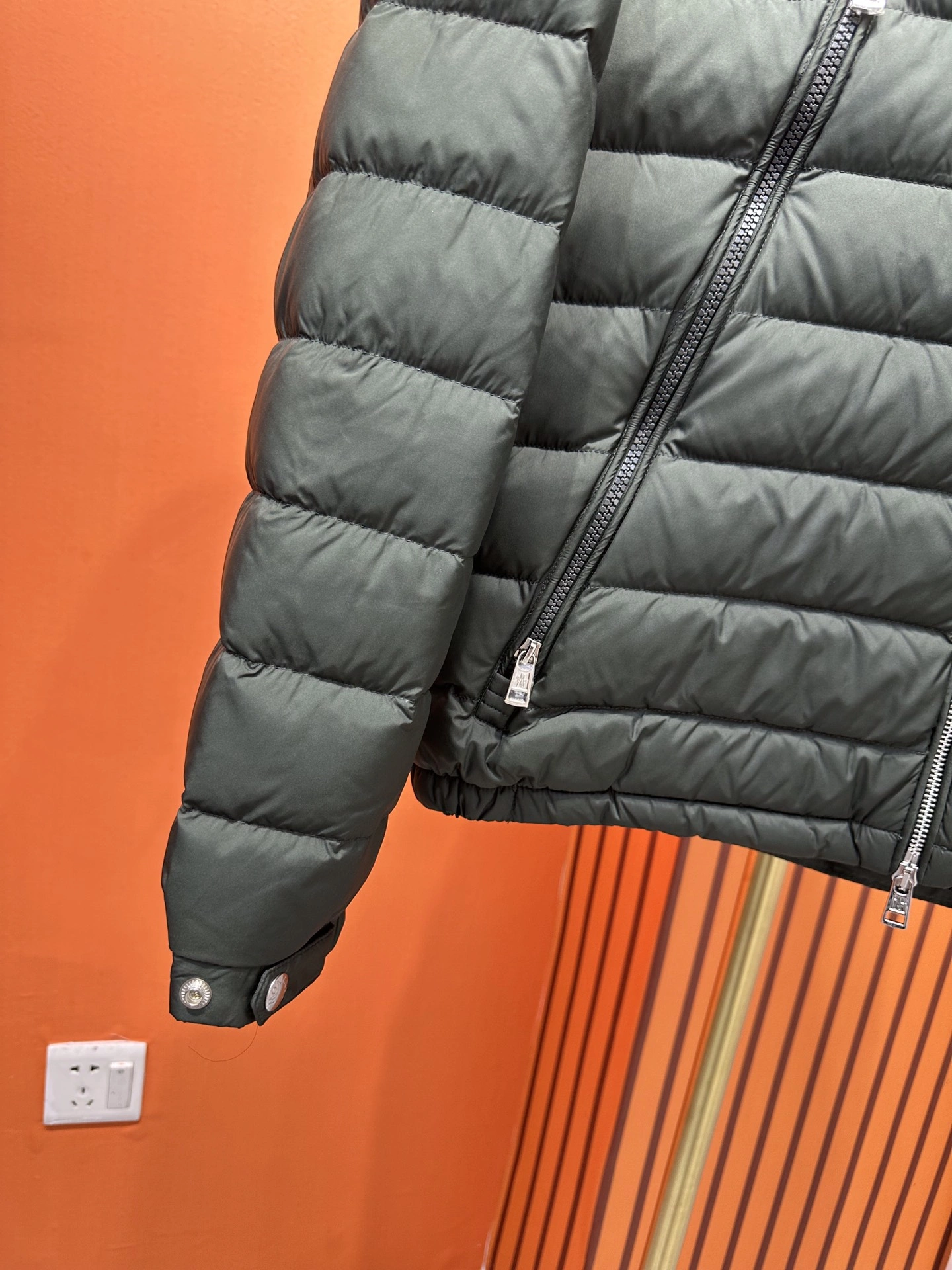 Moncler Down Jackets Affordable 145377