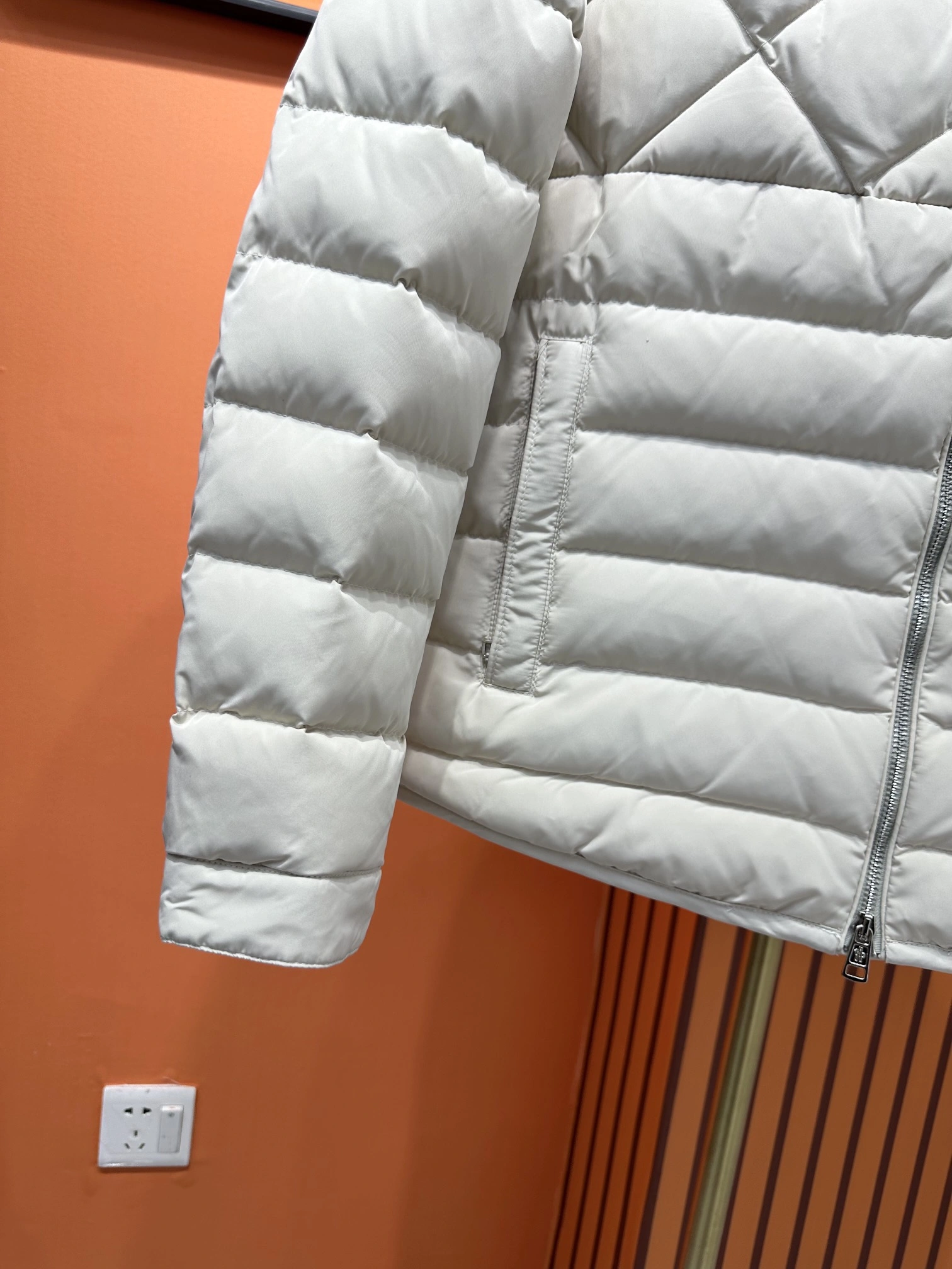 Moncler Down Jackets Popular 145362