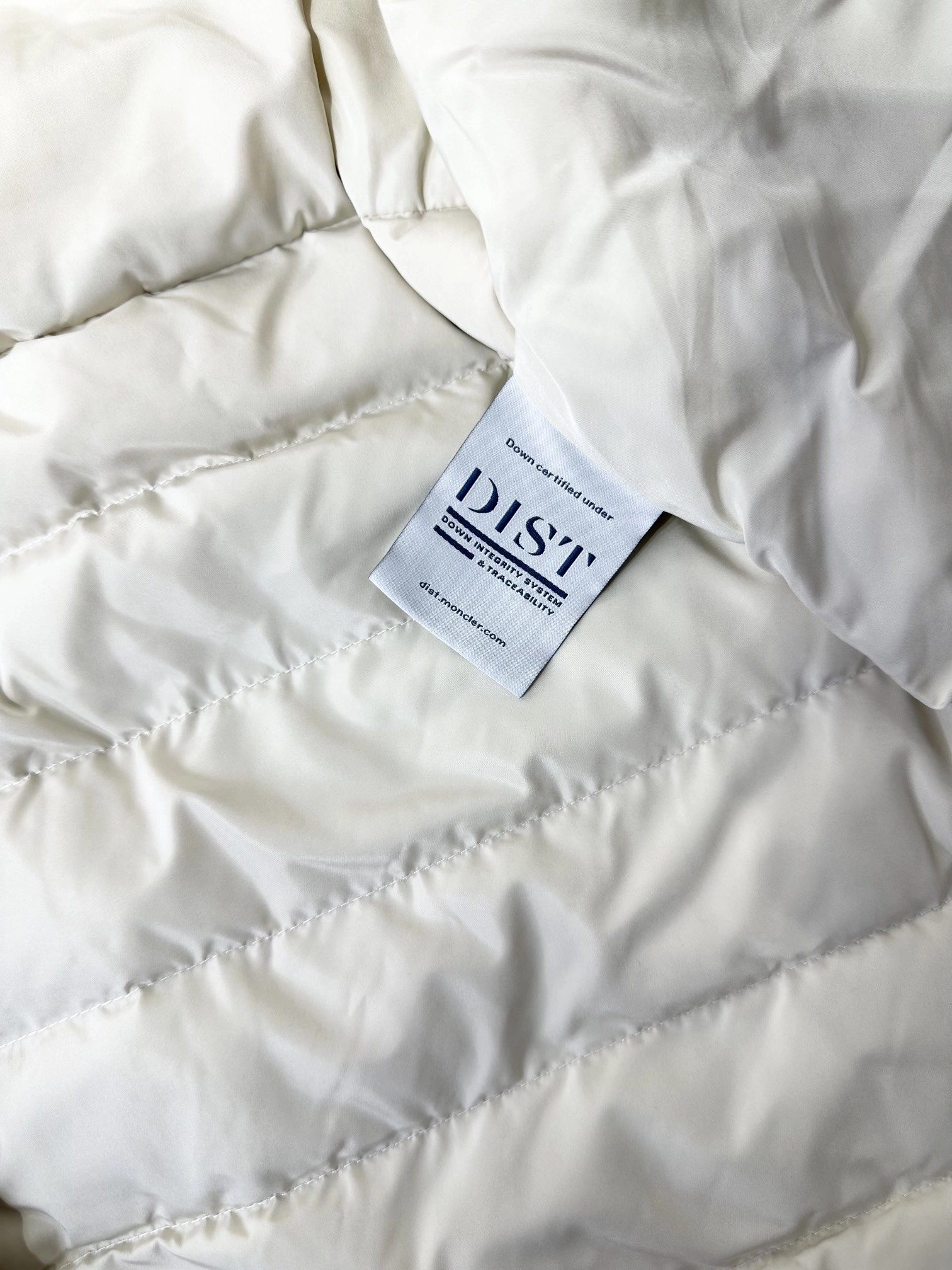 Moncler Down Jackets Popular 145362