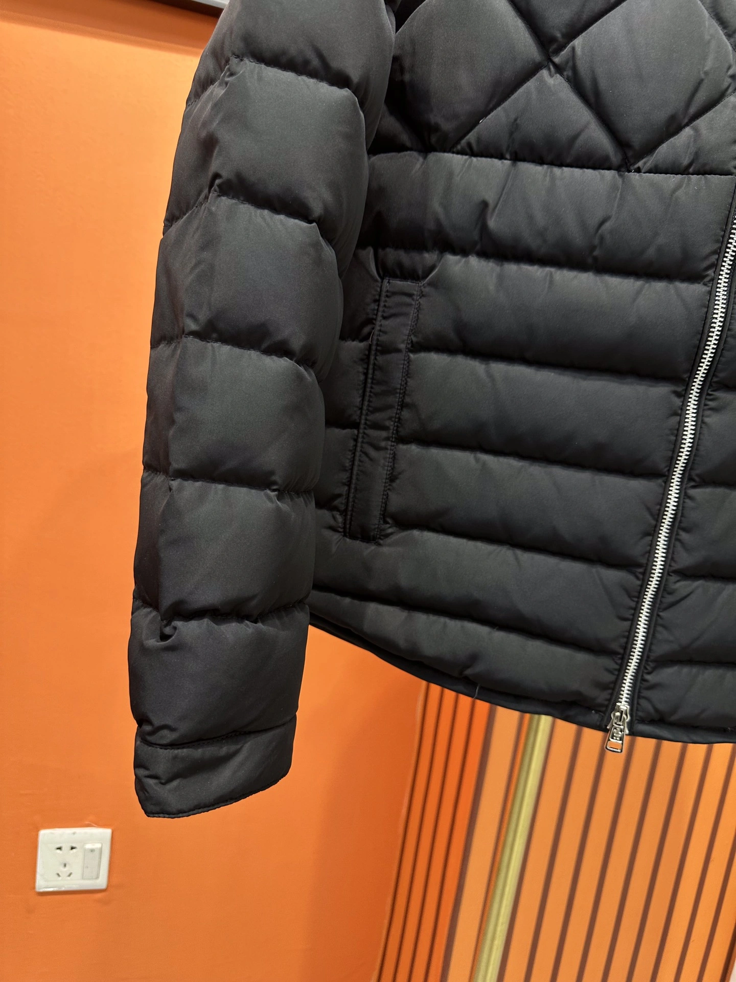 TopPick Moncler Down Jackets 145372