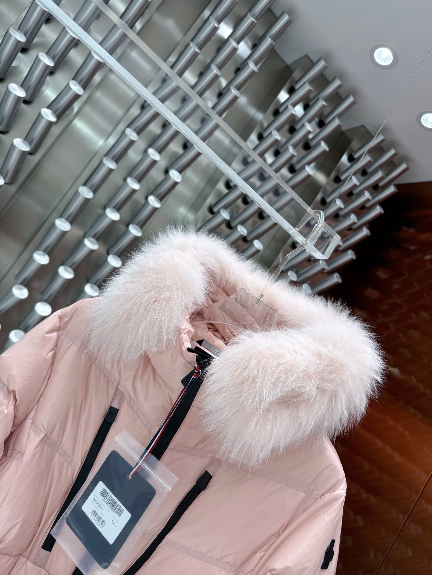 Moncler Down Jackets SunProtective 145369