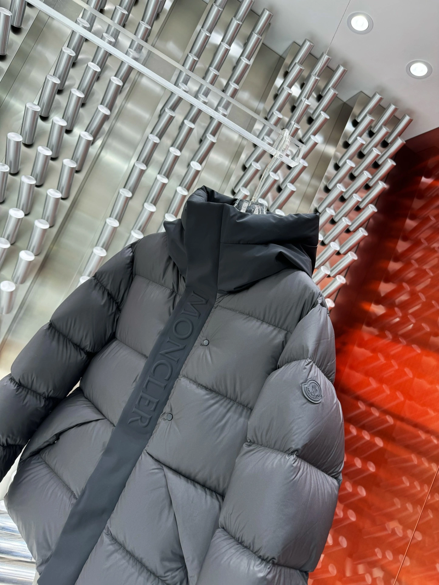 EasyMatch Moncler Down Jackets 145375