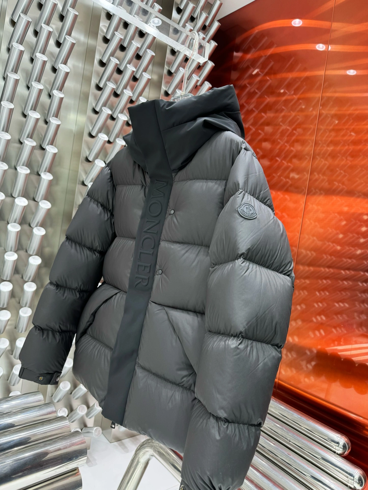EasyMatch Moncler Down Jackets 145375