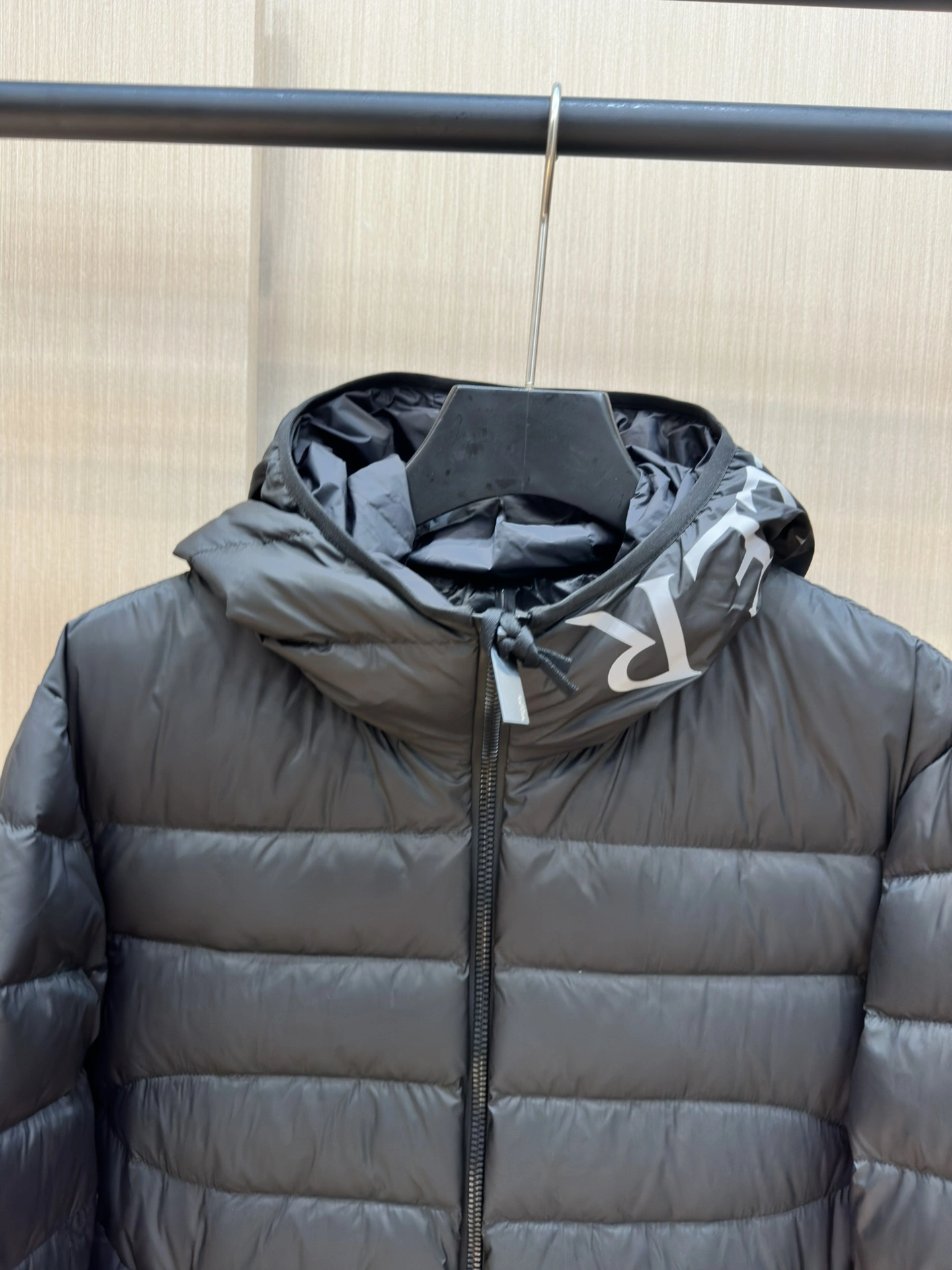 Sophisticated Moncler Down Jackets 145379