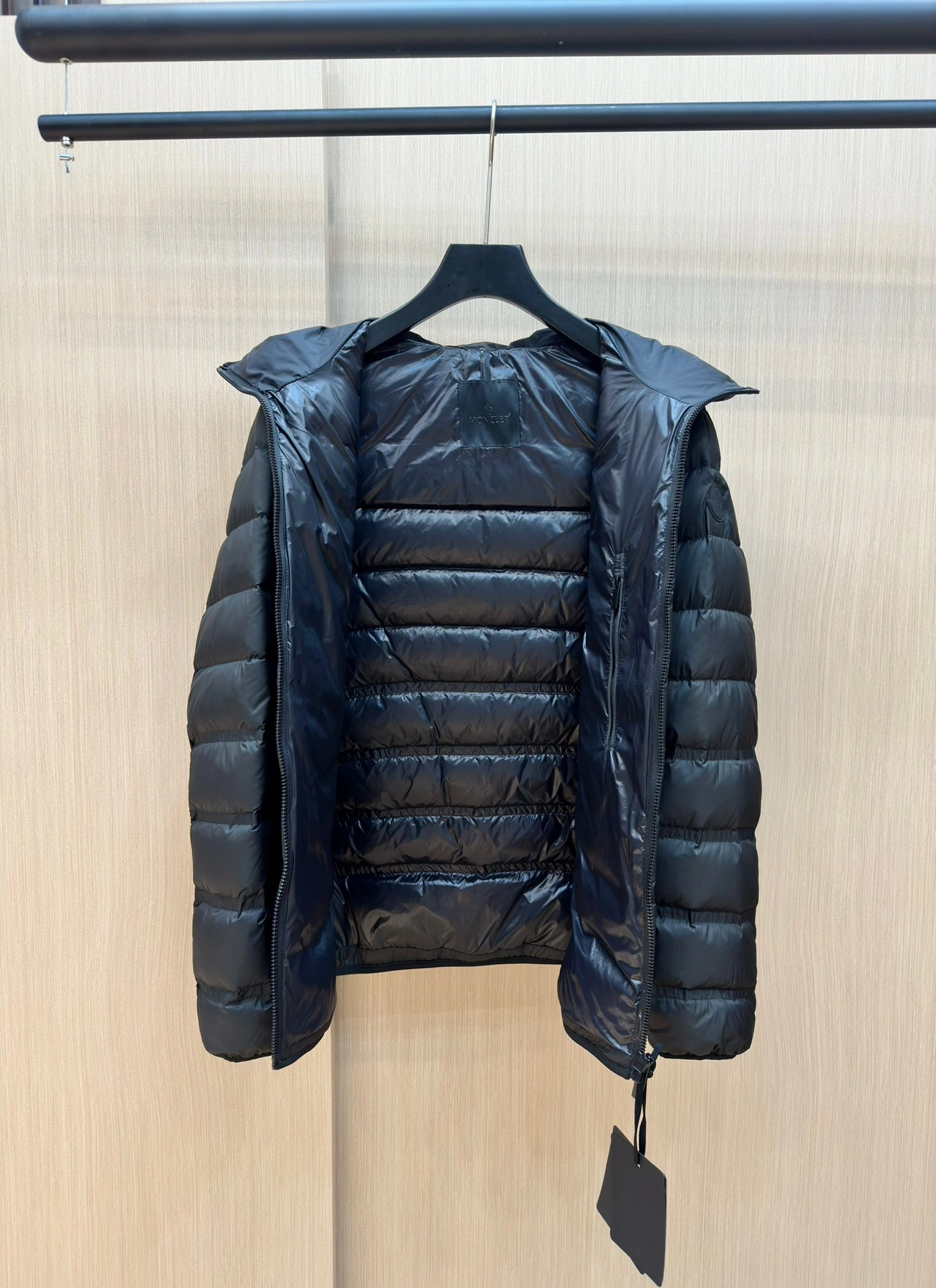 Sophisticated Moncler Down Jackets 145379