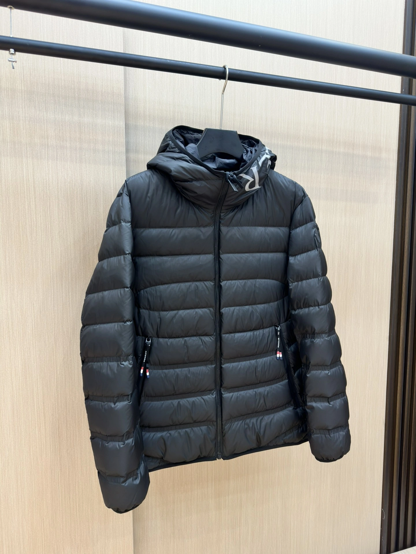 Sophisticated Moncler Down Jackets 145379