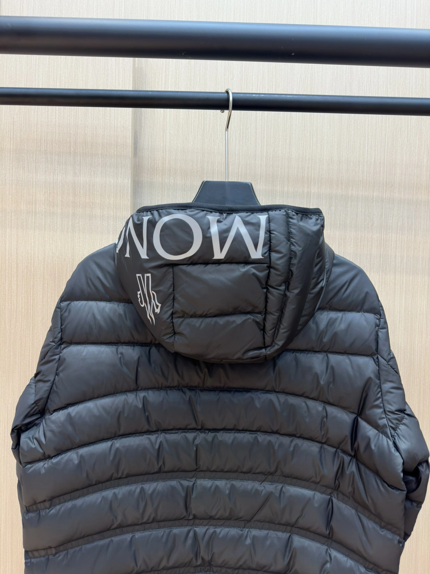 Sophisticated Moncler Down Jackets 145379
